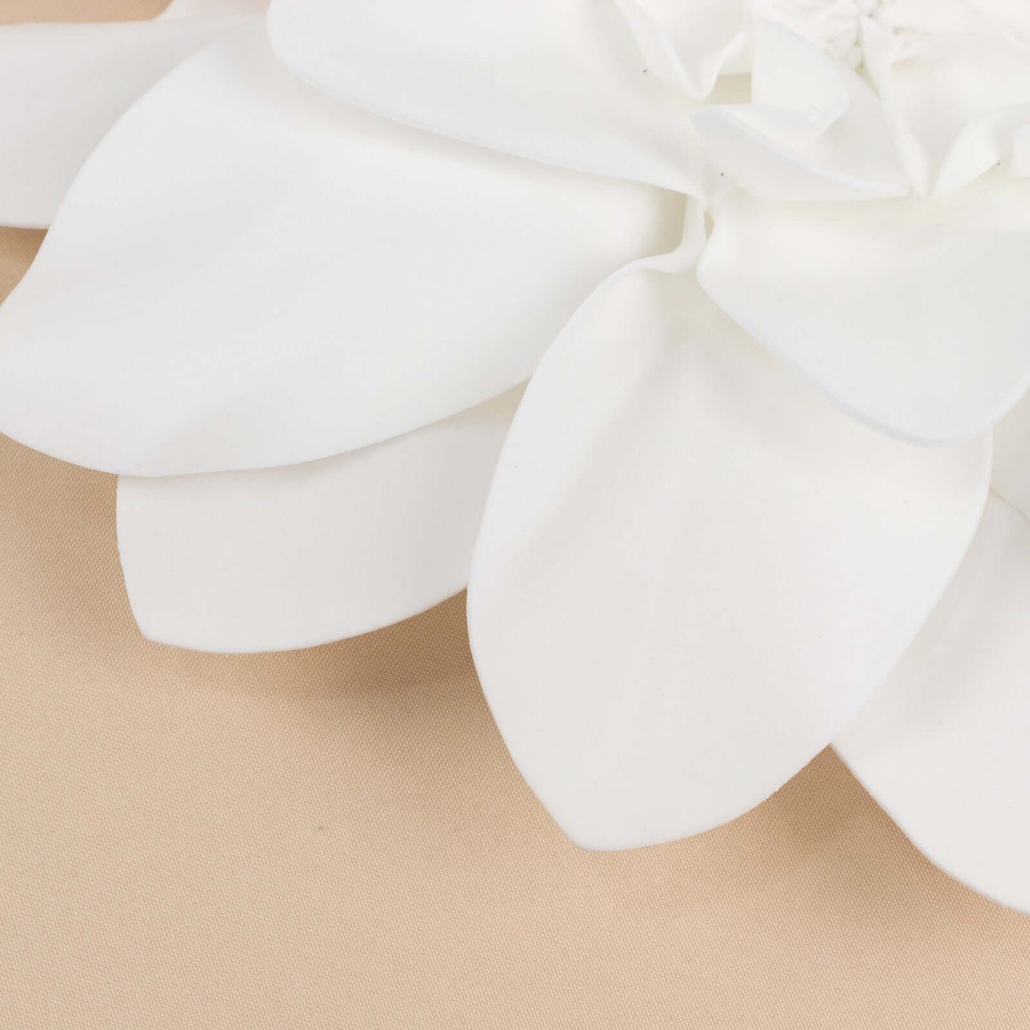 4 Pack 16" White Real - Like Soft Foam Craft Daisy Flower Heads - Linen Luxes