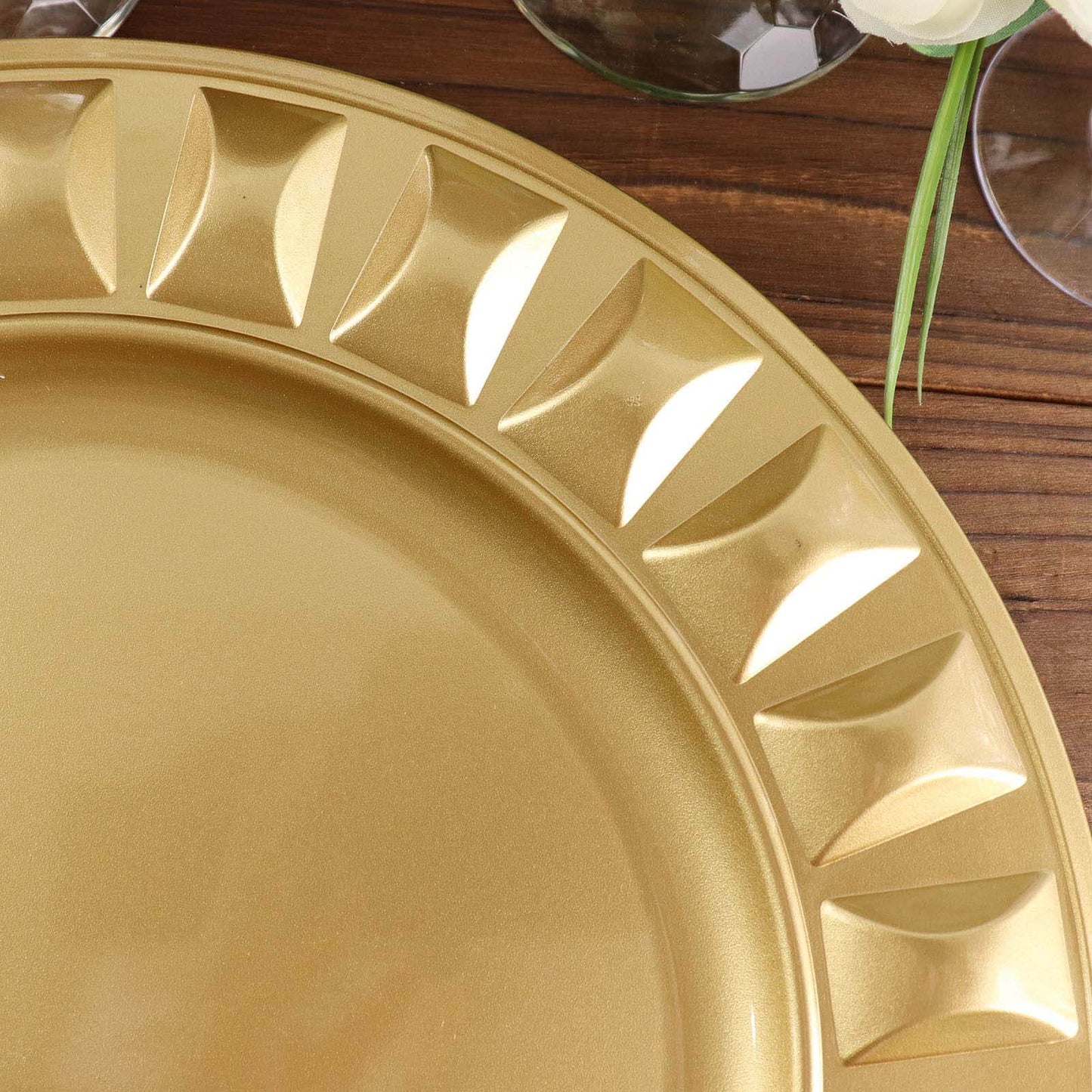 6-Pack Plastic Round Charger Plates 13" in Gold with Bejeweled Rim, Luxe Decorative Dinner Party Charger Tableware