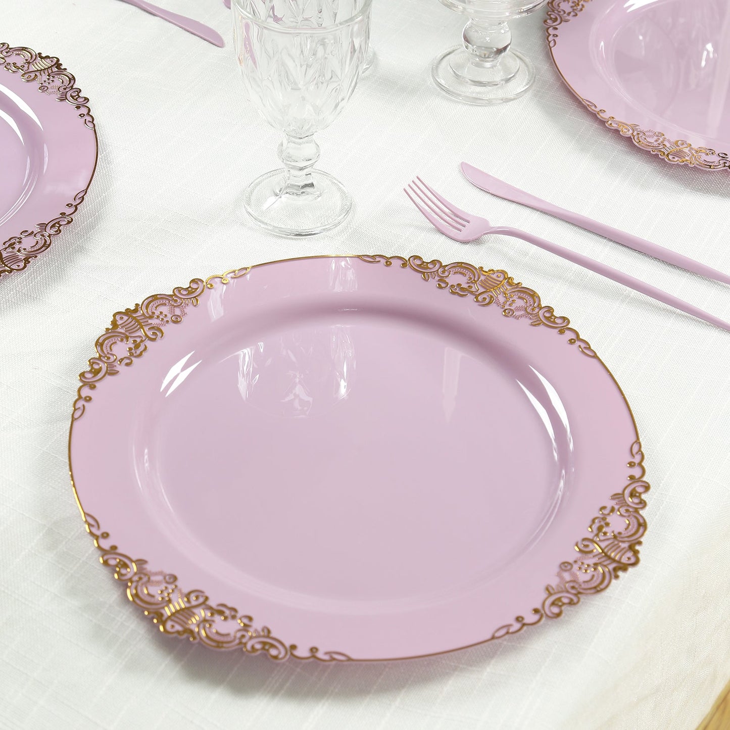 20-Pack Economy Plastic Round Charger Plates 13" in Lavender Lilac with Gold Embossed Baroque Rim, Stylish Dinner Party Serving Plates