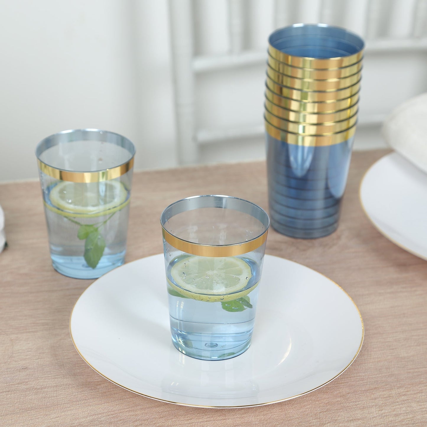 25-Pack Plastic Tumbler Cups Transparent Dusty Blue with Gold Rim - Stylish Disposable Party Glasses 10oz