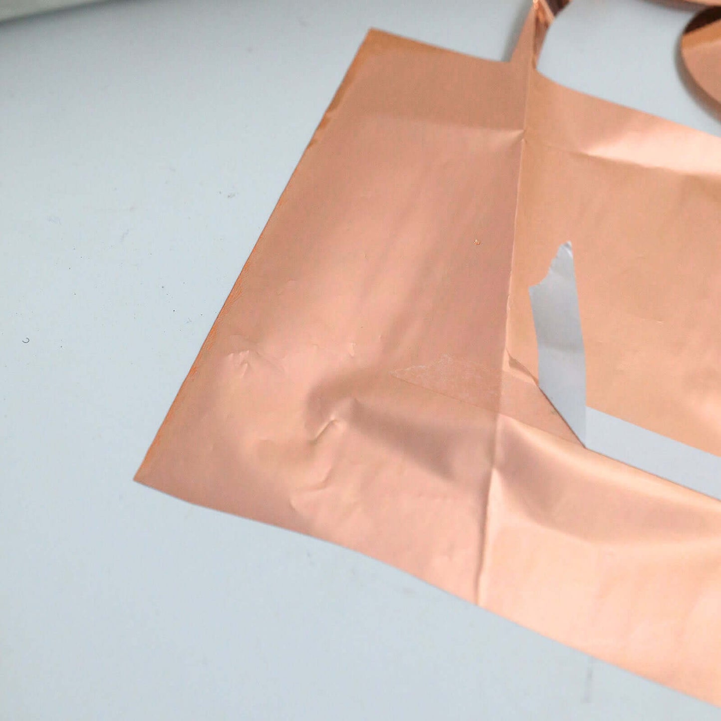 Rose Gold Round Chain Foil Fringe Curtain Party Backdrop, Metallic Rose Gold Tinsel Streamer Party Decor - Door Window Foil Curtain - 3ftx6.5ft