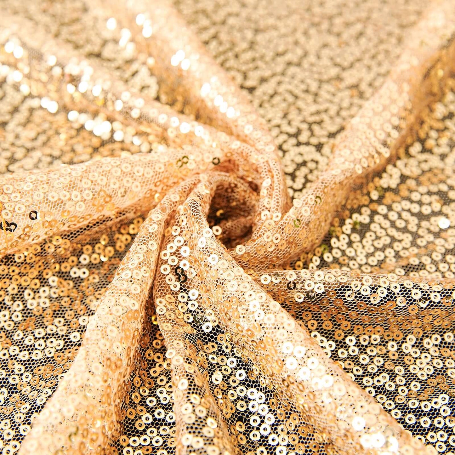 Sequin 120" Round Tablecloth Champagne - Seamless Glittering Table Cover - Linen Luxes