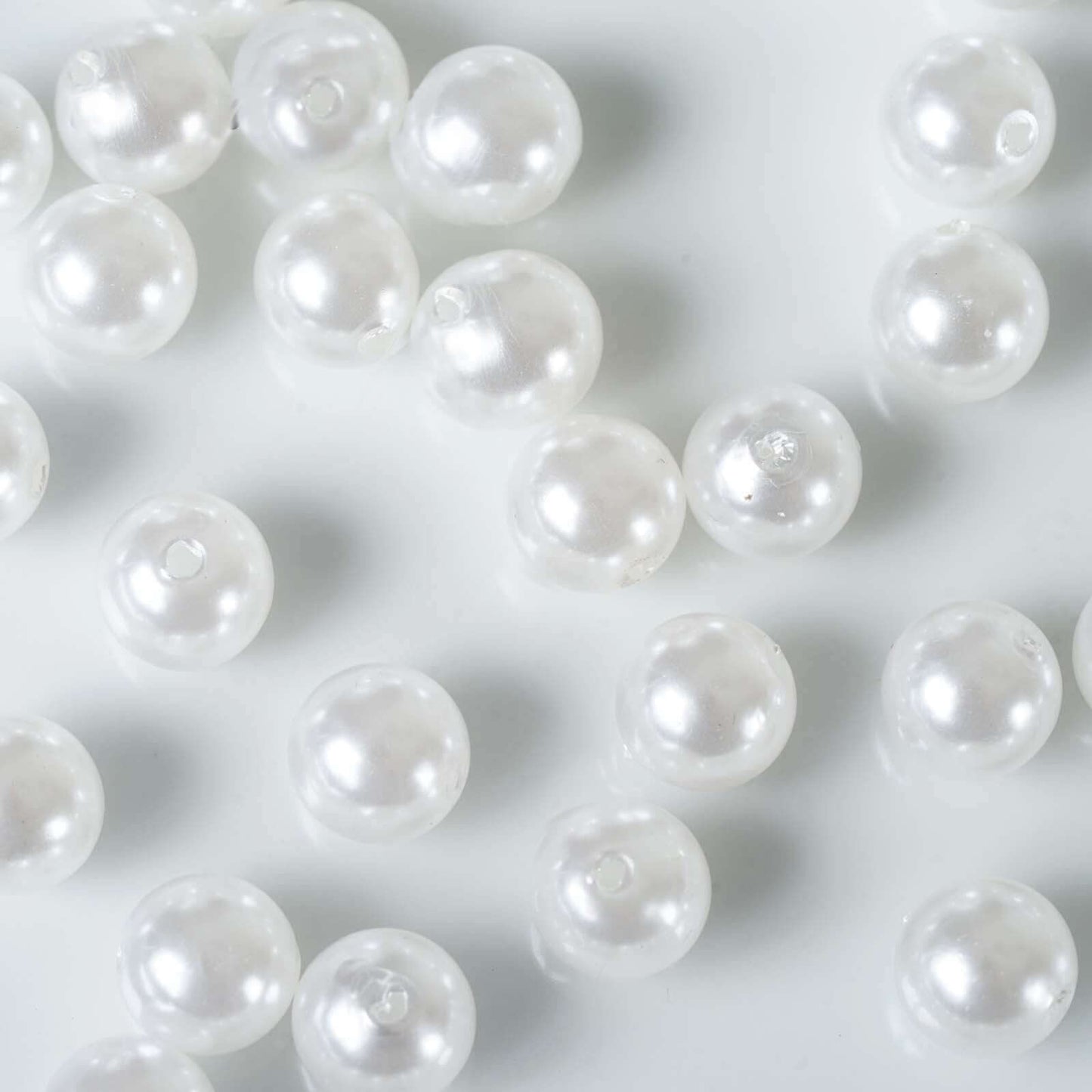 1000 - Pack Faux Craft Pearl Beads White - Smooth Beads with Holes for Vase Filler Jewelry Making Bridal Accessories & Event Decor 10mm - Linen Luxes