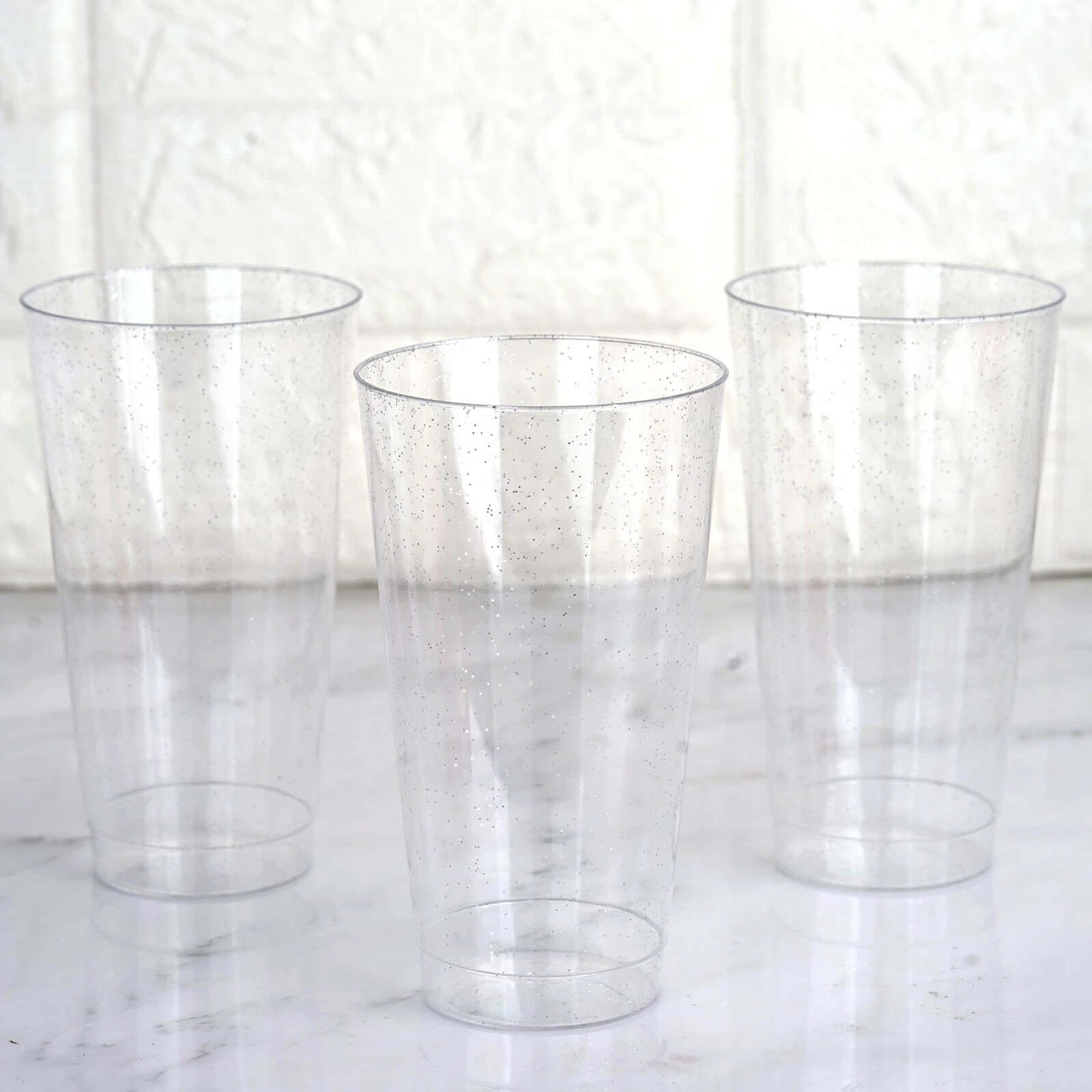 12 - Pack Plastic Party Cups Clear Silver Glitter - Durable Disposable Tumblers for Drinks 17oz 6" - Linen Luxes