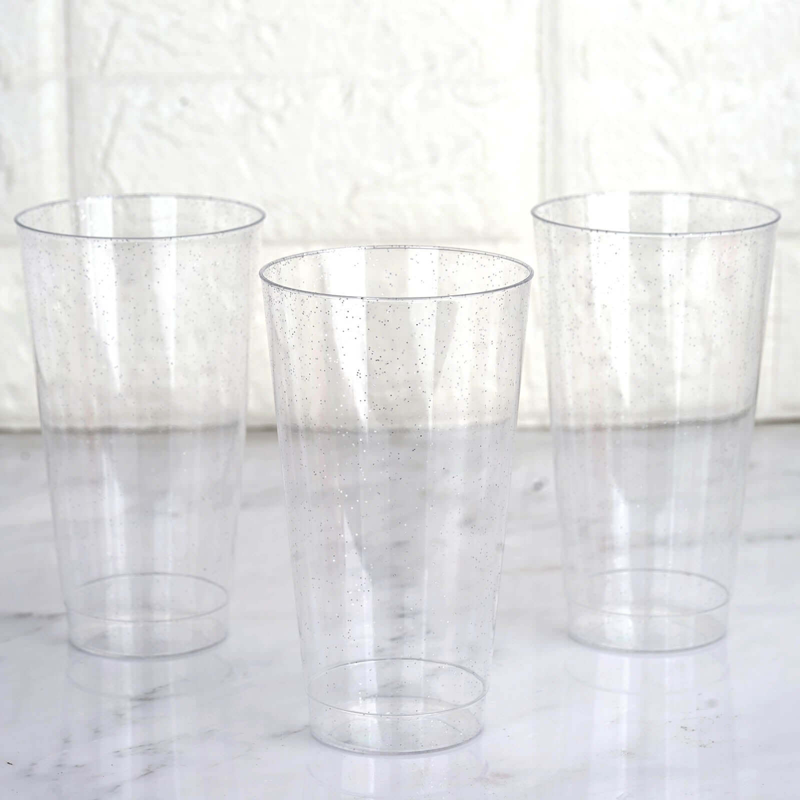 12 - Pack Plastic Party Cups Clear Silver Glitter - Durable Disposable Tumblers for Drinks 17oz 6" - Linen Luxes