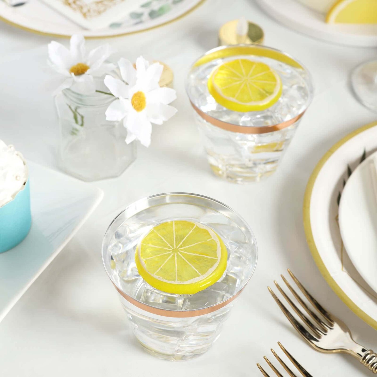 12 - Pack Plastic Party Squat Cups Clear with Rose Gold Rim - Stylish Disposable Tumblers for Banquets & Special Occasions 10oz - Linen Luxes