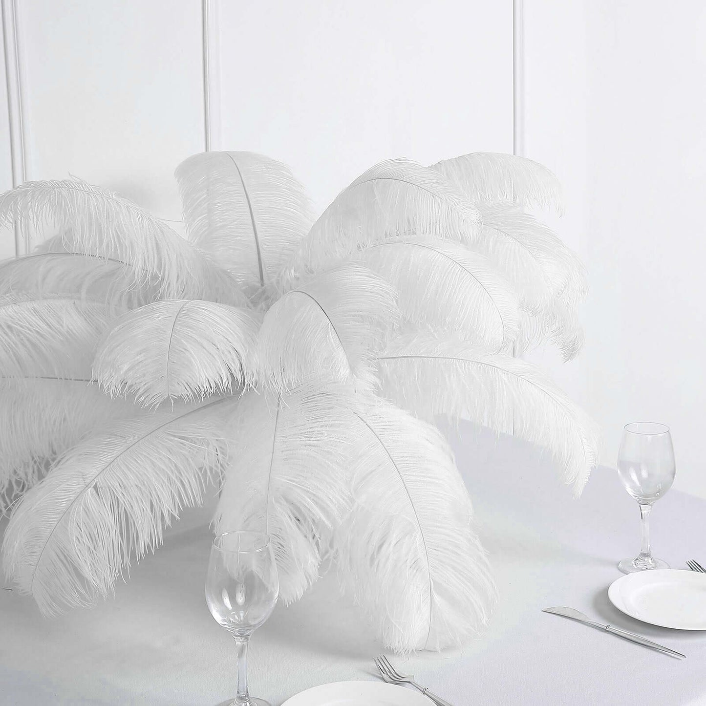 12 Pack White Natural Plume Ostrich Feathers Centerpiece Filler - 24" - 26" - Linen Luxes