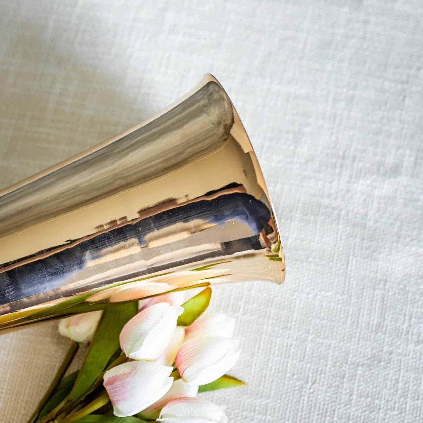 2 Pack 29" Gold Metal Trumpet Vases Set, Tall Floral Vase for Flower Arrangements & Table Centerpieces - Linen Luxes