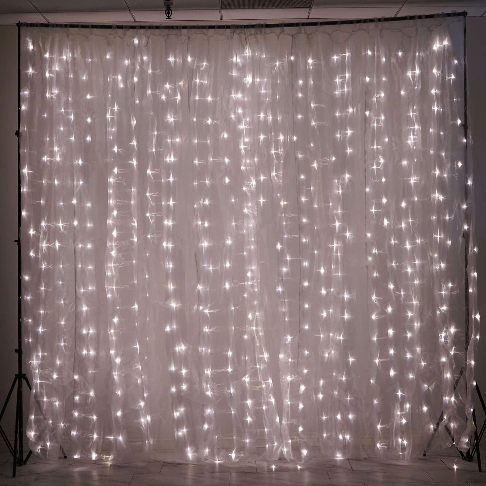 20ftx10ft White Sheer Organza w Warm LED Lights Decorative Curtain Panel - Linen Luxes