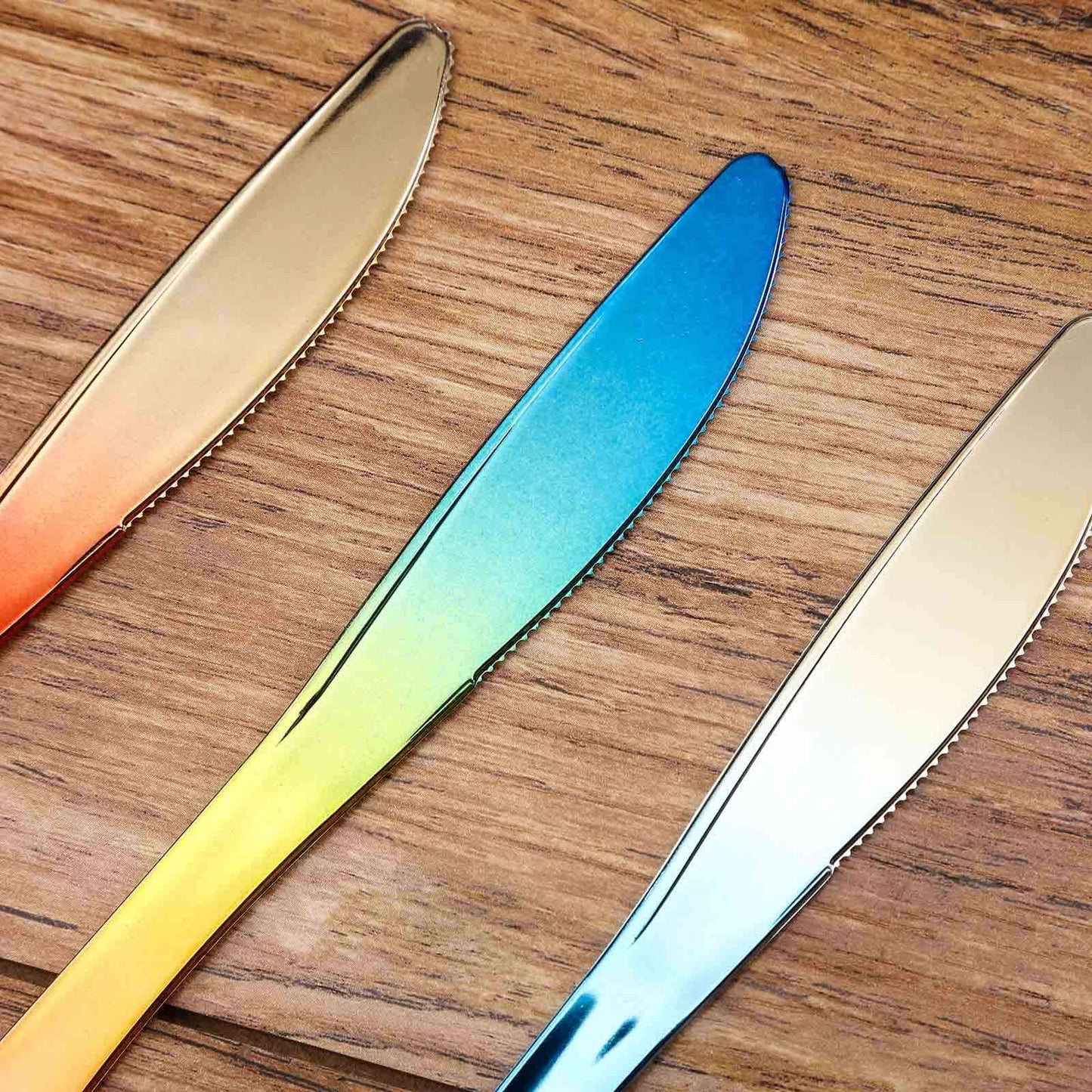 24 Pack - 8" Rainbow Ombre Design Heavy Duty Plastic Knives - Linen Luxes
