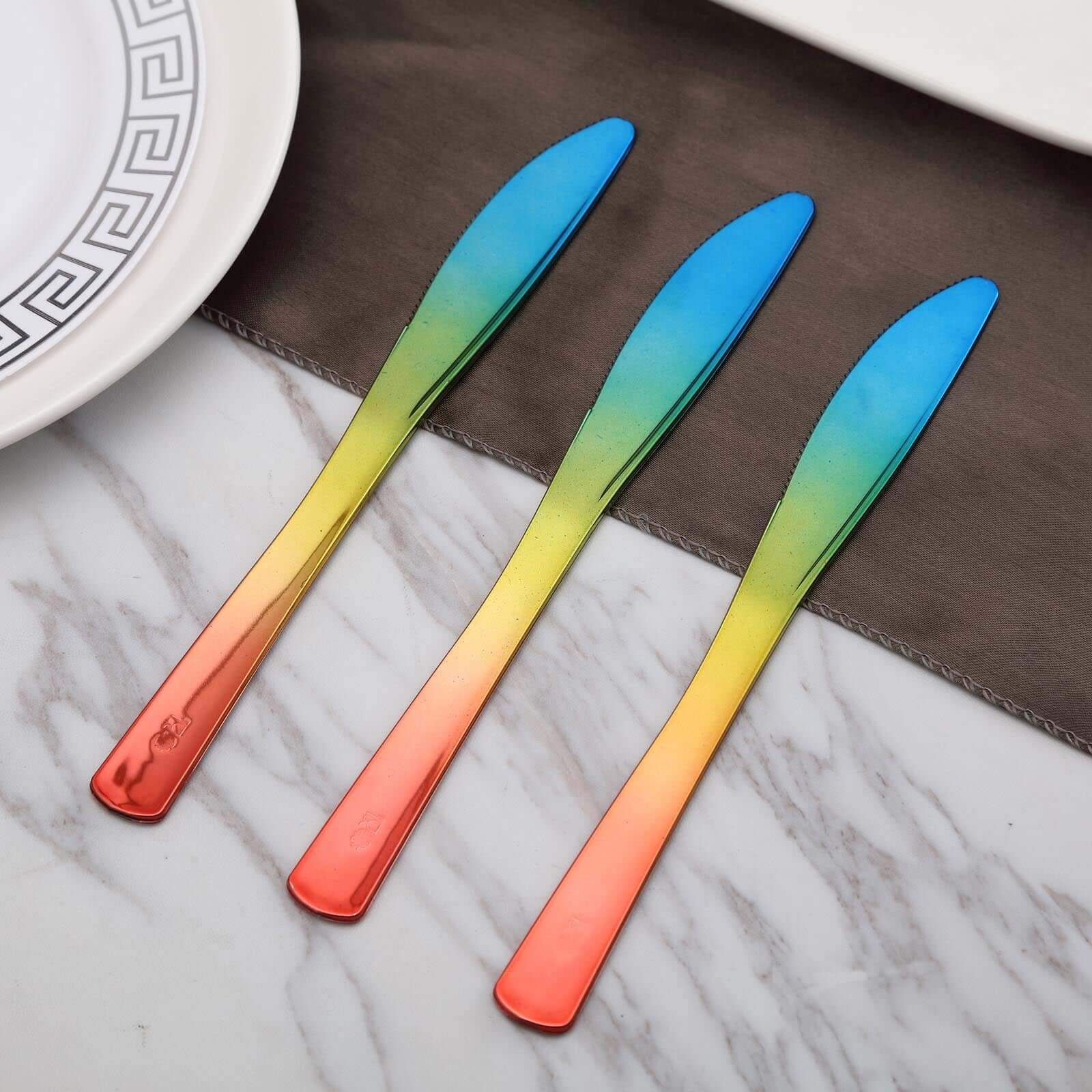24 Pack - 8" Rainbow Ombre Design Heavy Duty Plastic Knives - Linen Luxes