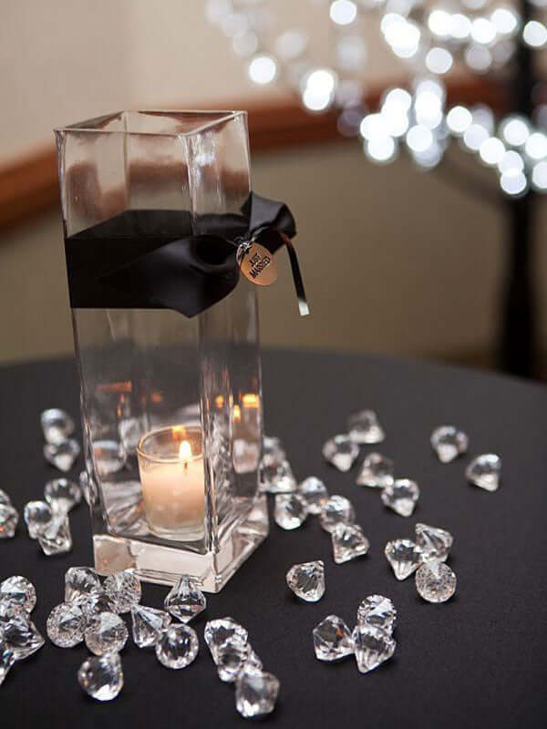 240 PCS Acrylic Teardrop Crystals Black - Lightweight Chandelier Raindrop Crystals for Crafting Hanging Decorations & Classy Displays 20MM - Linen Luxes