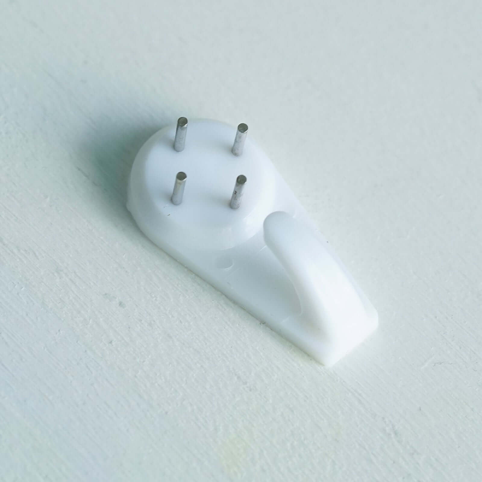 3 - Pack Glass Wall Vase Hanging Flower Shaped Design Indoor Planters - Modern Wall Mounted Terrariums for Living Spaces - Linen Luxes