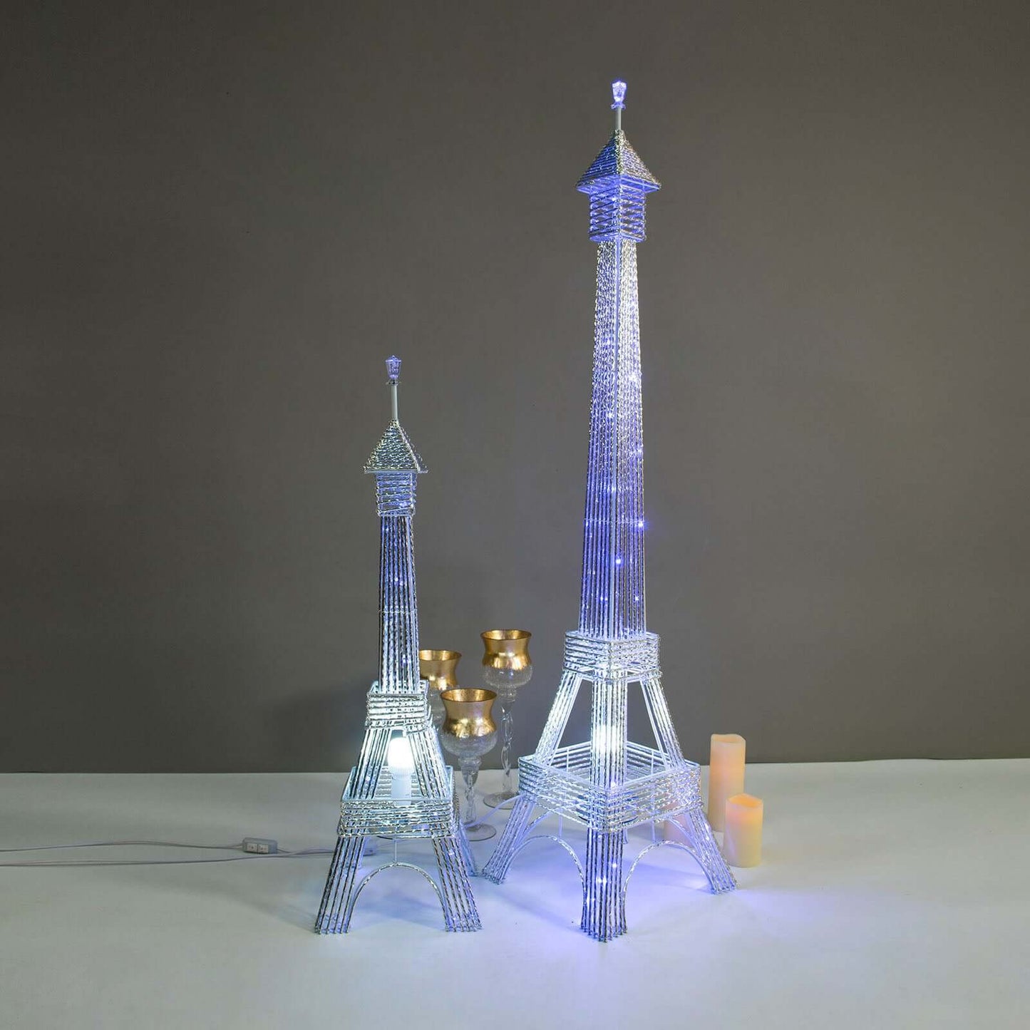 3.5ft Color Changing LED Metal Eiffel Tower Columns LED Lamp, Night Light Wedding Centerpiece - Linen Luxes
