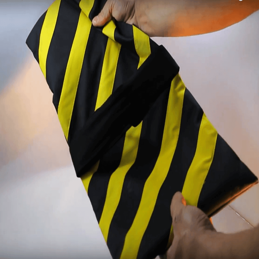 4 Pack Heavy Duty Black Yellow Sand Saddle Bag For Backdrop Stands - Linen Luxes