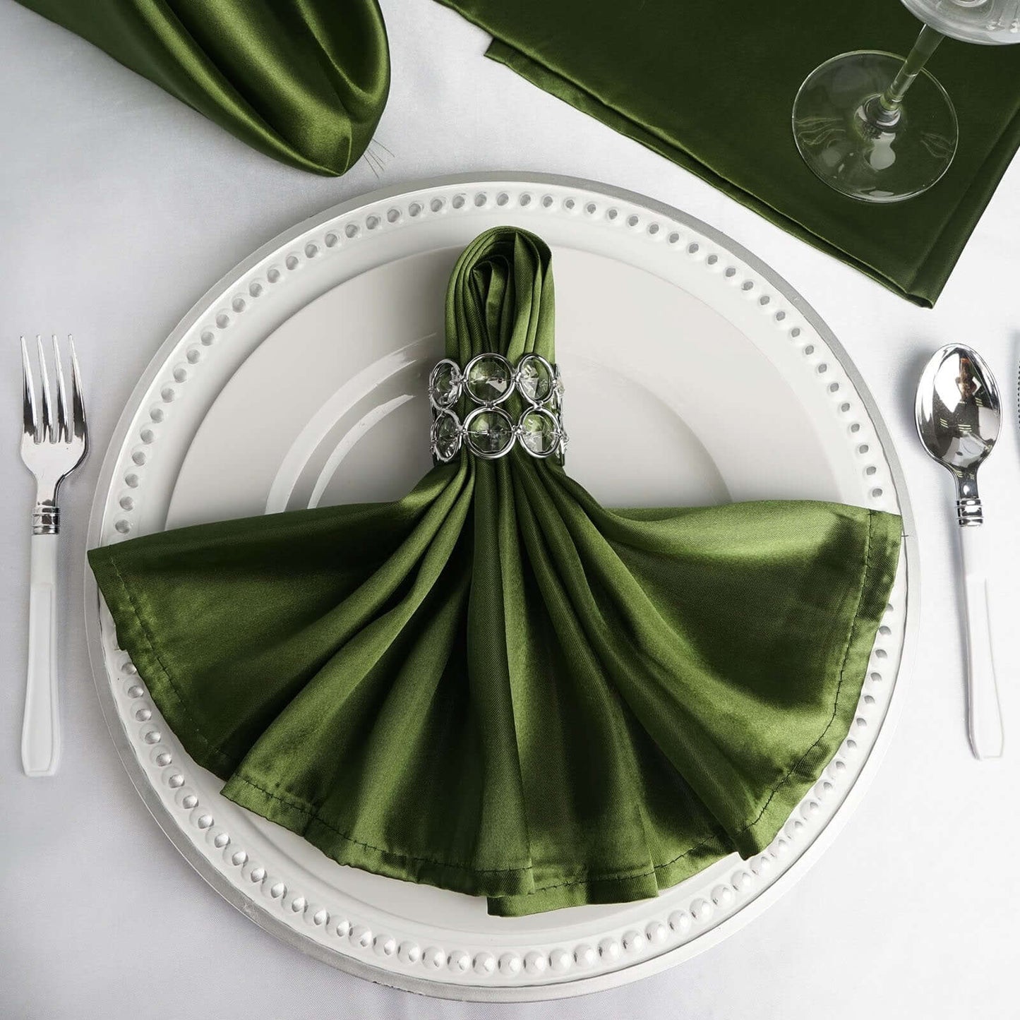 5 Pack Satin 20"x20" Napkins Olive Green - Luxurious Shine & Smooth Dinner Napkins - Linen Luxes