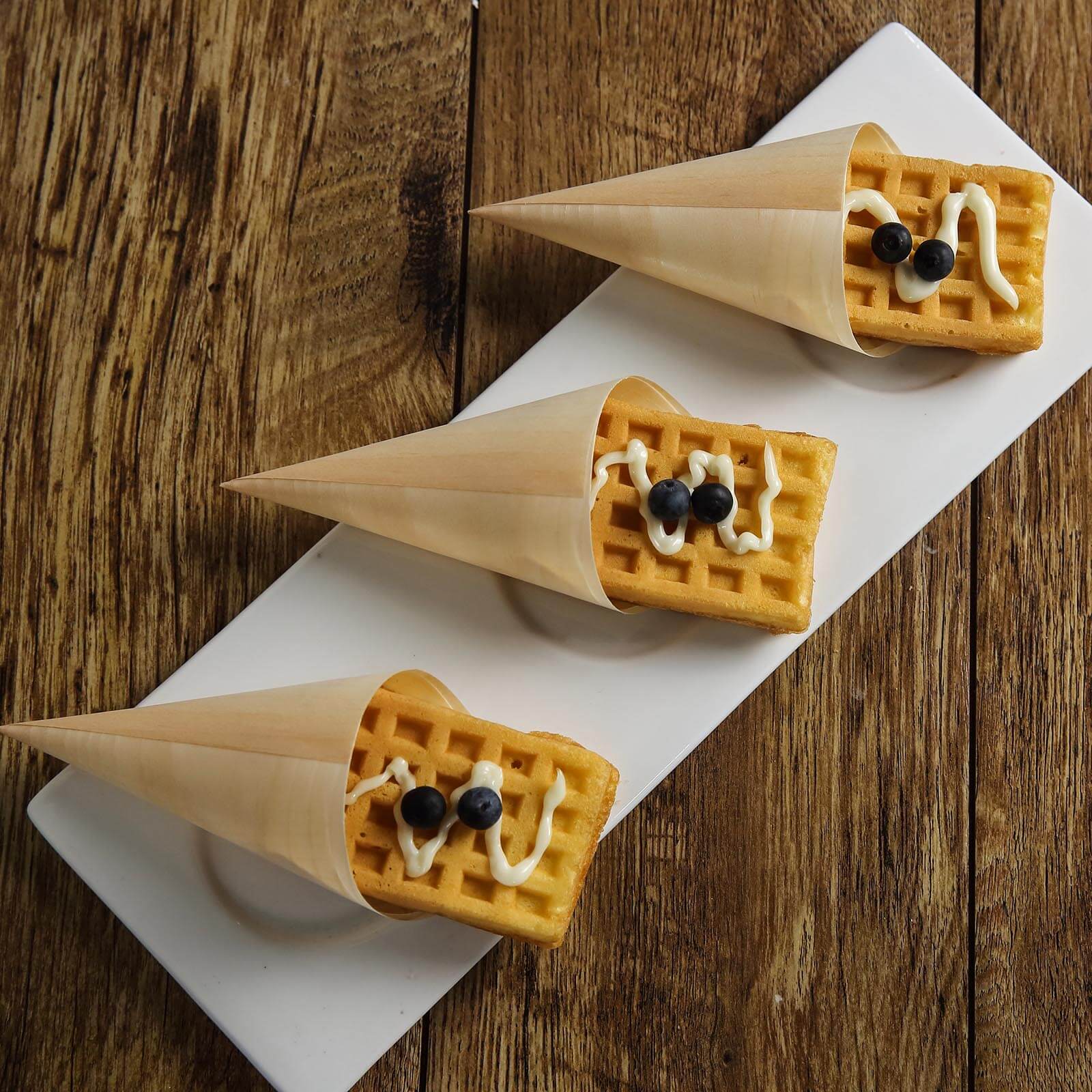 50 - Pack Pine Wood Food Cones Eco Friendly Natural Disposable Design - 100% Biodegradable Tasting Serving Cones 6" - Linen Luxes