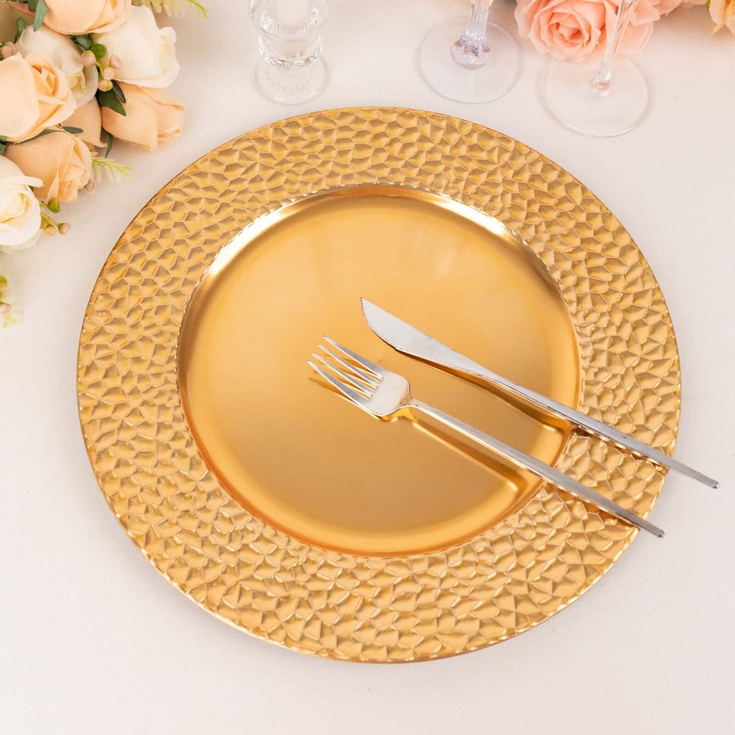 6-Pack Acrylic Round Charger Plates 13" in Metallic Gold with Hammered Rim, Plastic Decorative Dinner Party Charger Tableware