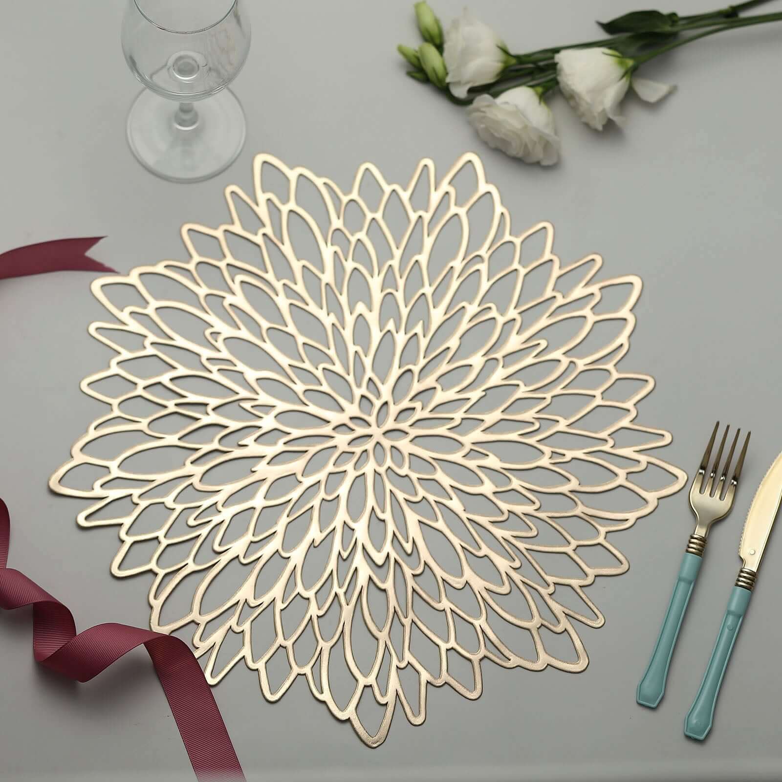 6 - Pack Dining Table Mats Floral Design Gold - Metallic Vinyl Round Non - Slip Mats for Tables 15" - Linen Luxes