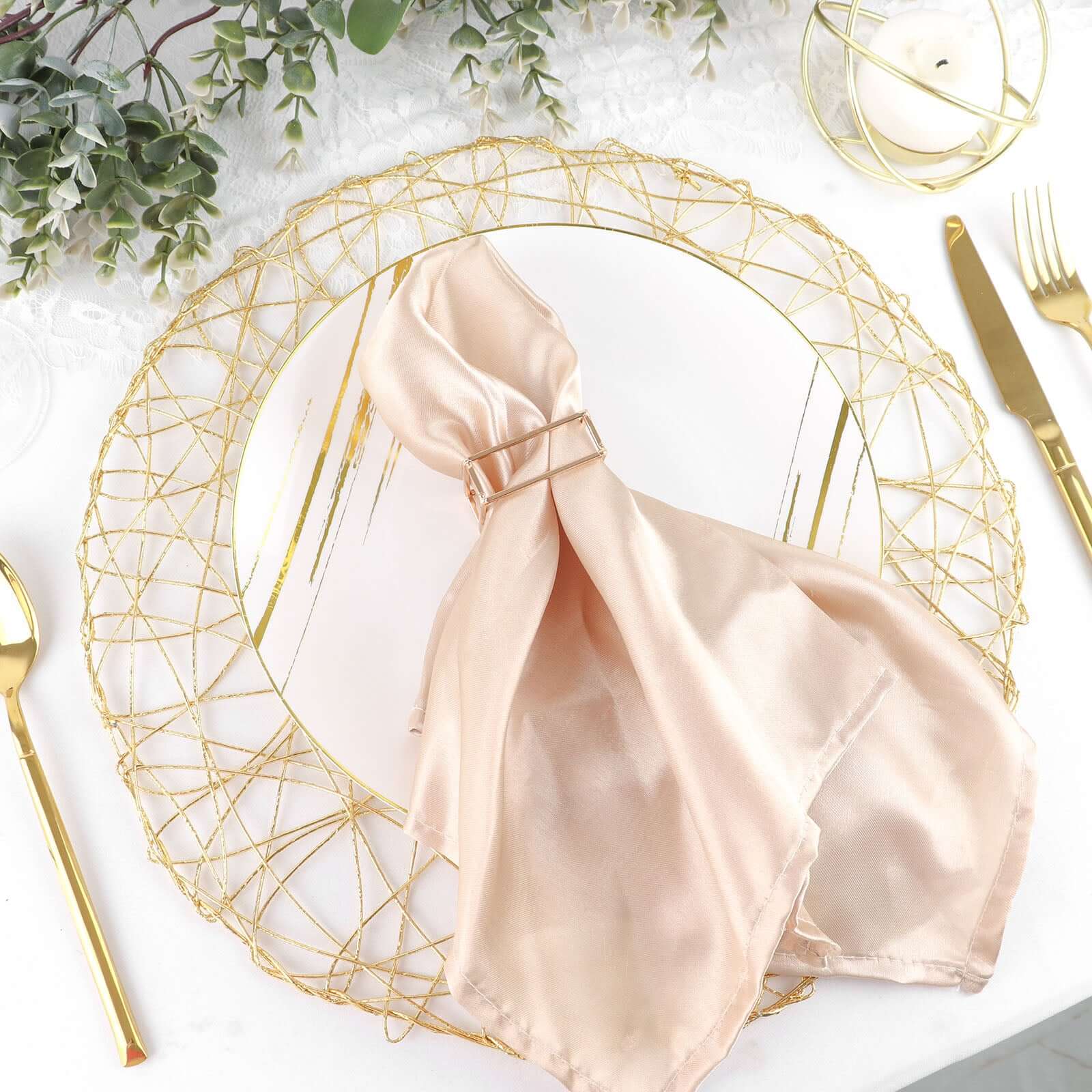 6 - Pack Table Placemats Woven Fiber Design Gold Round - Disposable Mats for Dining and Events 15" - Linen Luxes