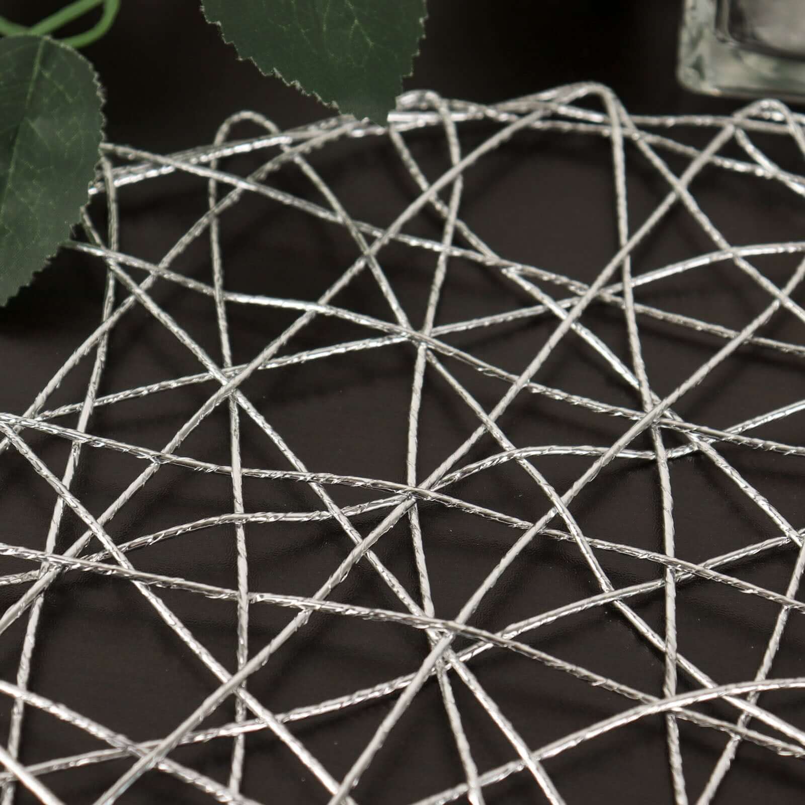 6 - Pack Table Placemats Woven Fiber Design Silver Round - Disposable Mats for Dining and Events 15" - Linen Luxes