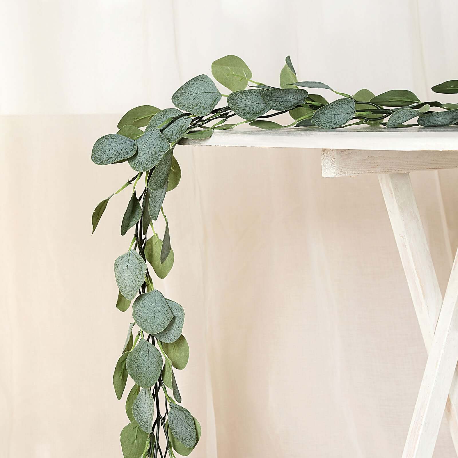 6.5ft Frosted Green Artificial Silk Eucalyptus Leaf Garland Vine - Linen Luxes