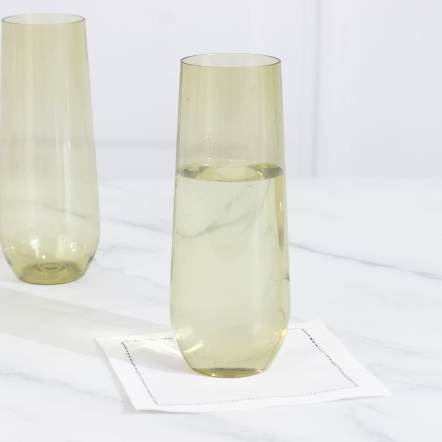 12 Pack Plastic Champagne Glasses in Transparent Dusty Sage Green, Reusable Lightweight Champagne Flutes 9oz