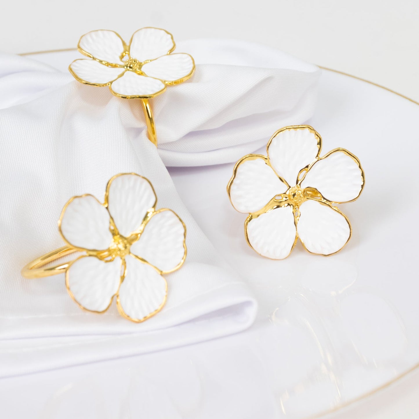 4 Pack White and Gold Metal Flower Napkin Rings, Floral Serviette Buckle Napkin Holder Set - Plum Blossom Design