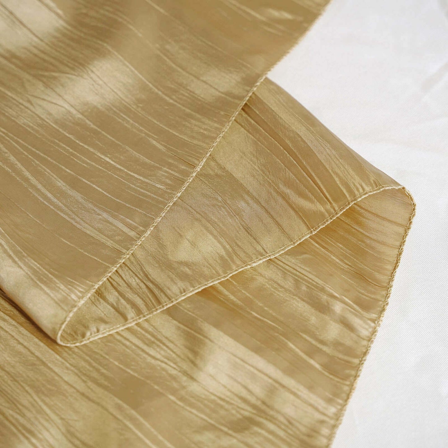 Taffeta 120" Round Tablecloth Gold - Seamless Accordion Crinkle Design for Stylish Occasions
