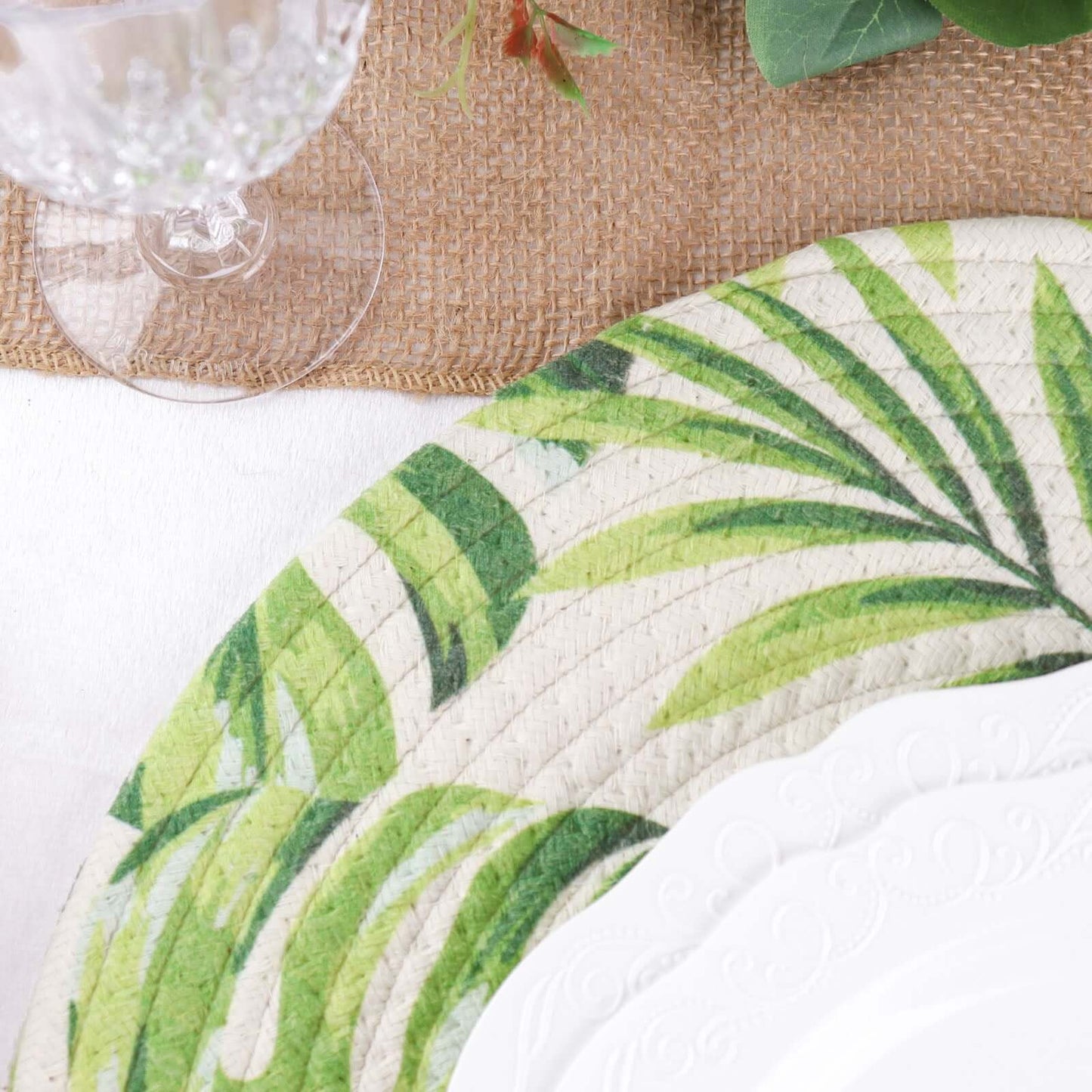 4-Pack Table Placemats Tropical Leaf Design Green Cotton Round - Woven Indoor/Outdoor Dining Mats 15"