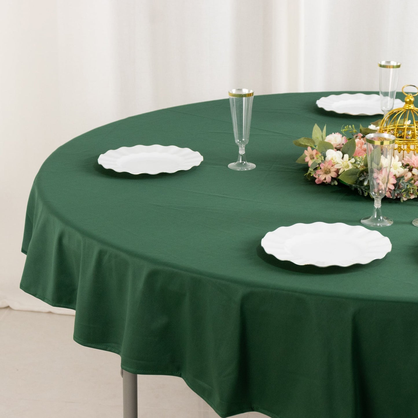 Scuba Round 70" Tablecloth Hunter Emerald Green - Wrinkle Free & Stain Resistant Table Cover