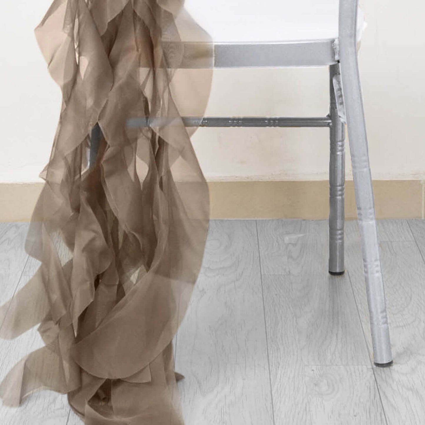 1 Set Chiffon Hoods Chair Sashes with Willow Ruffles Design Taupe - Stylish Chair Bow Decor