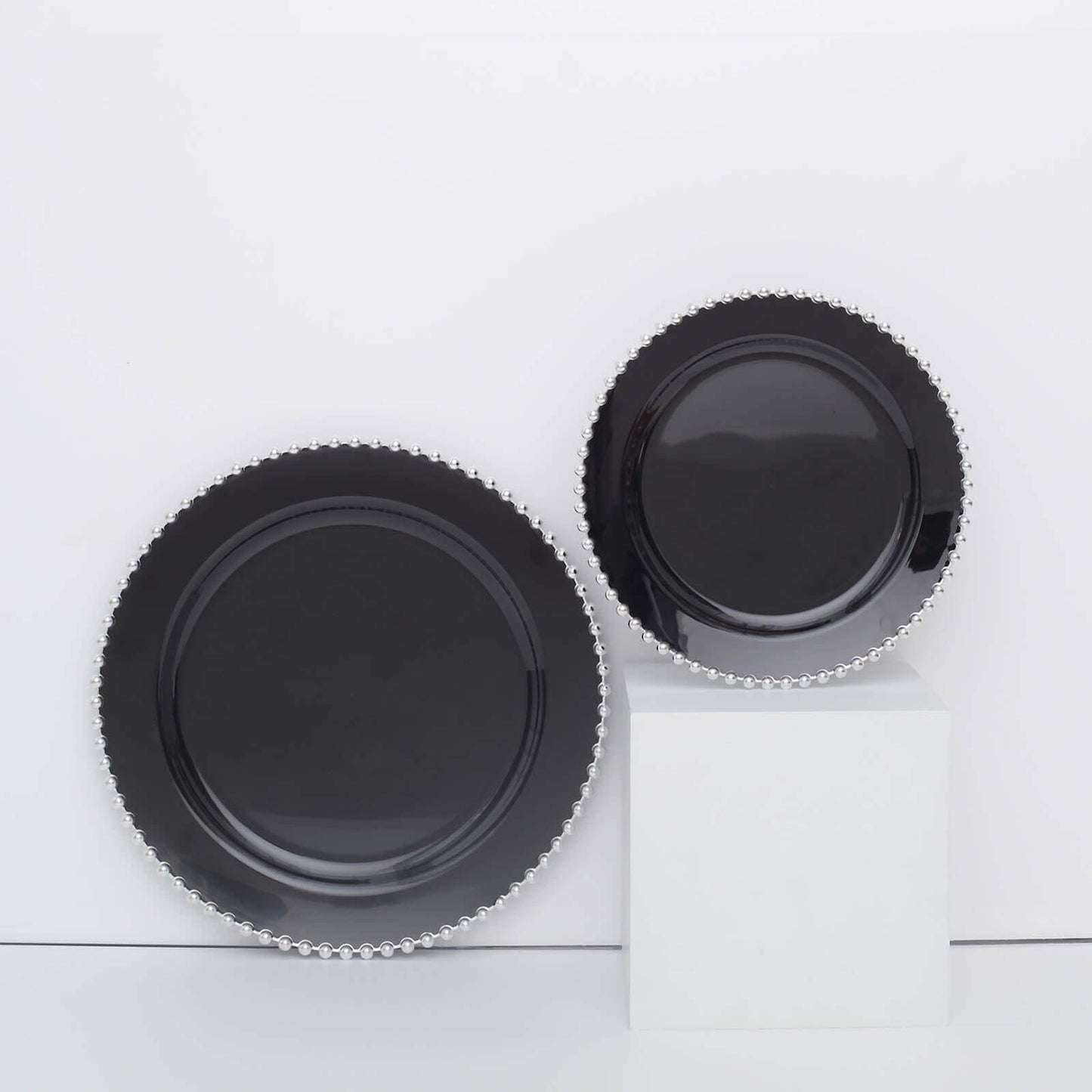 10-Pack Black Plastic Dessert Plates â€“ 8" Round with Silver Beaded Rim, Disposable for Parties & Events