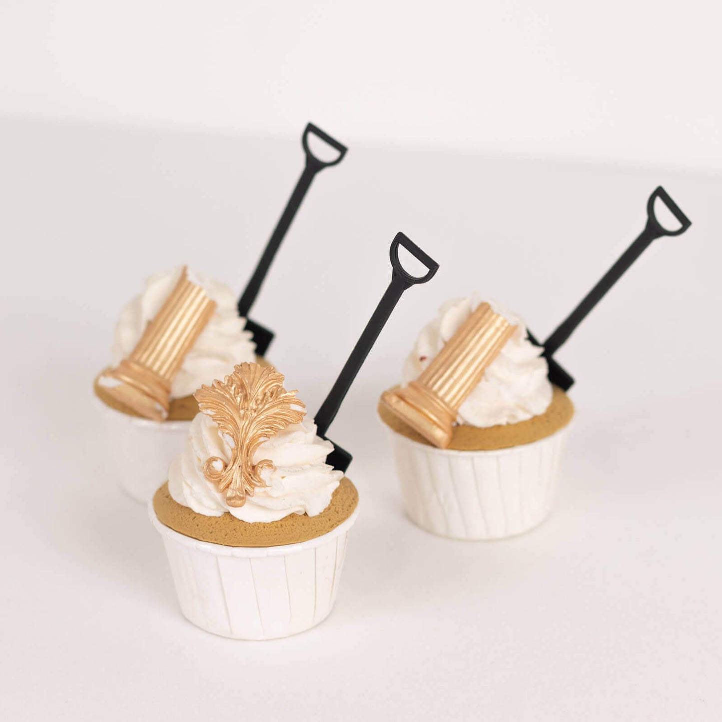 100-Pack Plastic Dessert Spoons with Mini Shovel Design Black - Disposable Ice Cream Spoons 4.5"