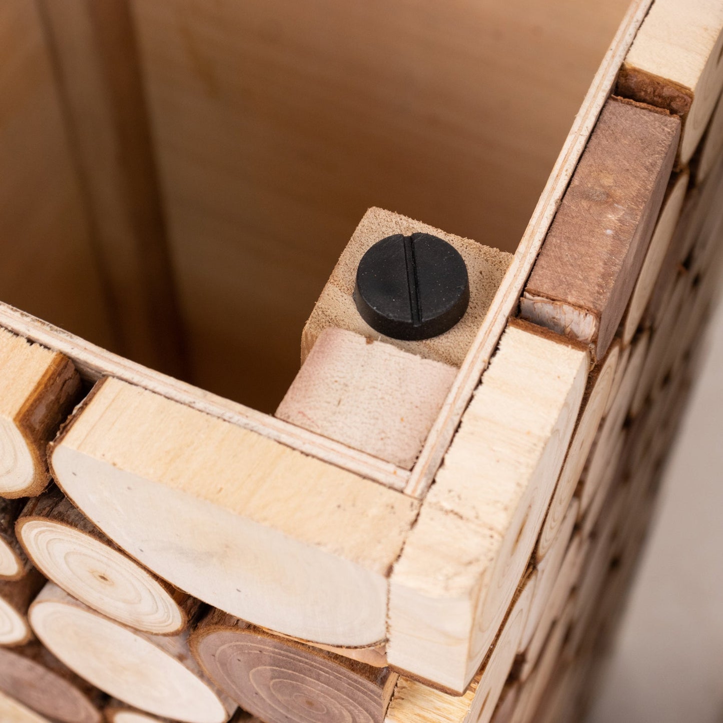 24" Natural Wooden Slices Pillar Prop Pedestal Stand, Rustic Farmhouse Wood Riser Rectangular Plant Stand