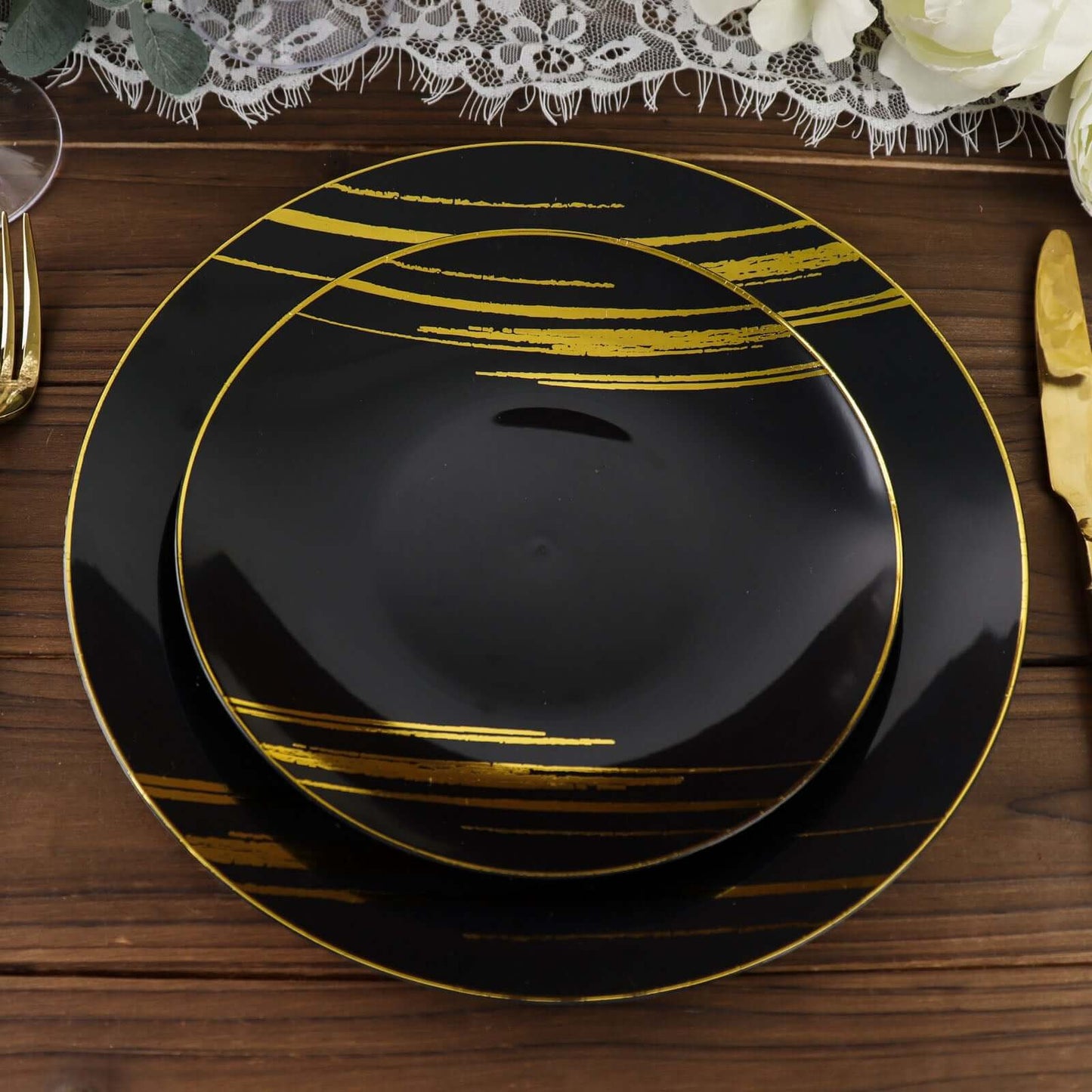 10-Pack Plastic 7" Round Dessert Plates in Black with Gold Brush Stroked Print - Disposable Appetizer Salad Plates for Modern Themed Events & Banquets