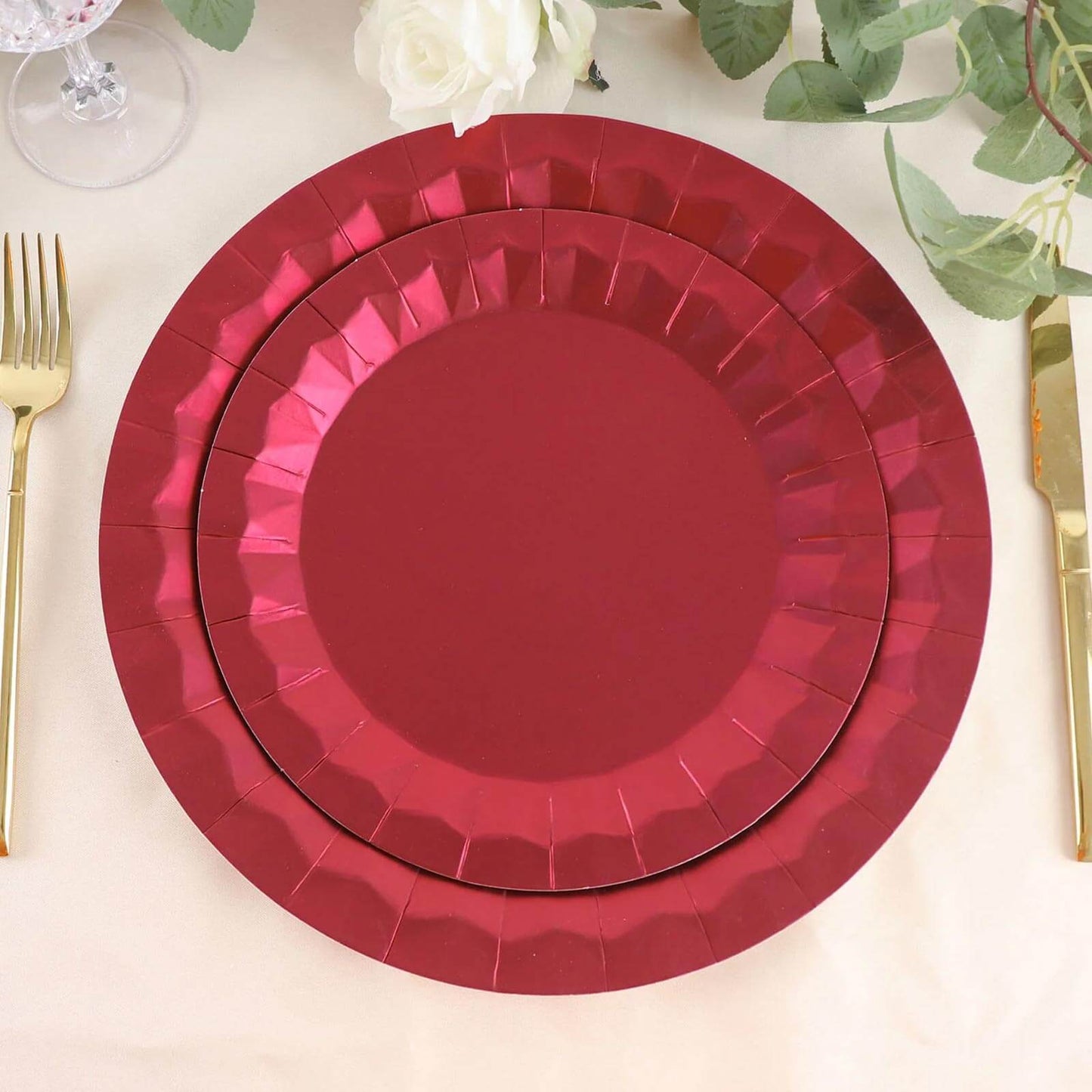 25-Pack Paper 9" Round Dinner Plates in Burgundy with Geometric Prism Rim - Disposable 400GSM Party Plates