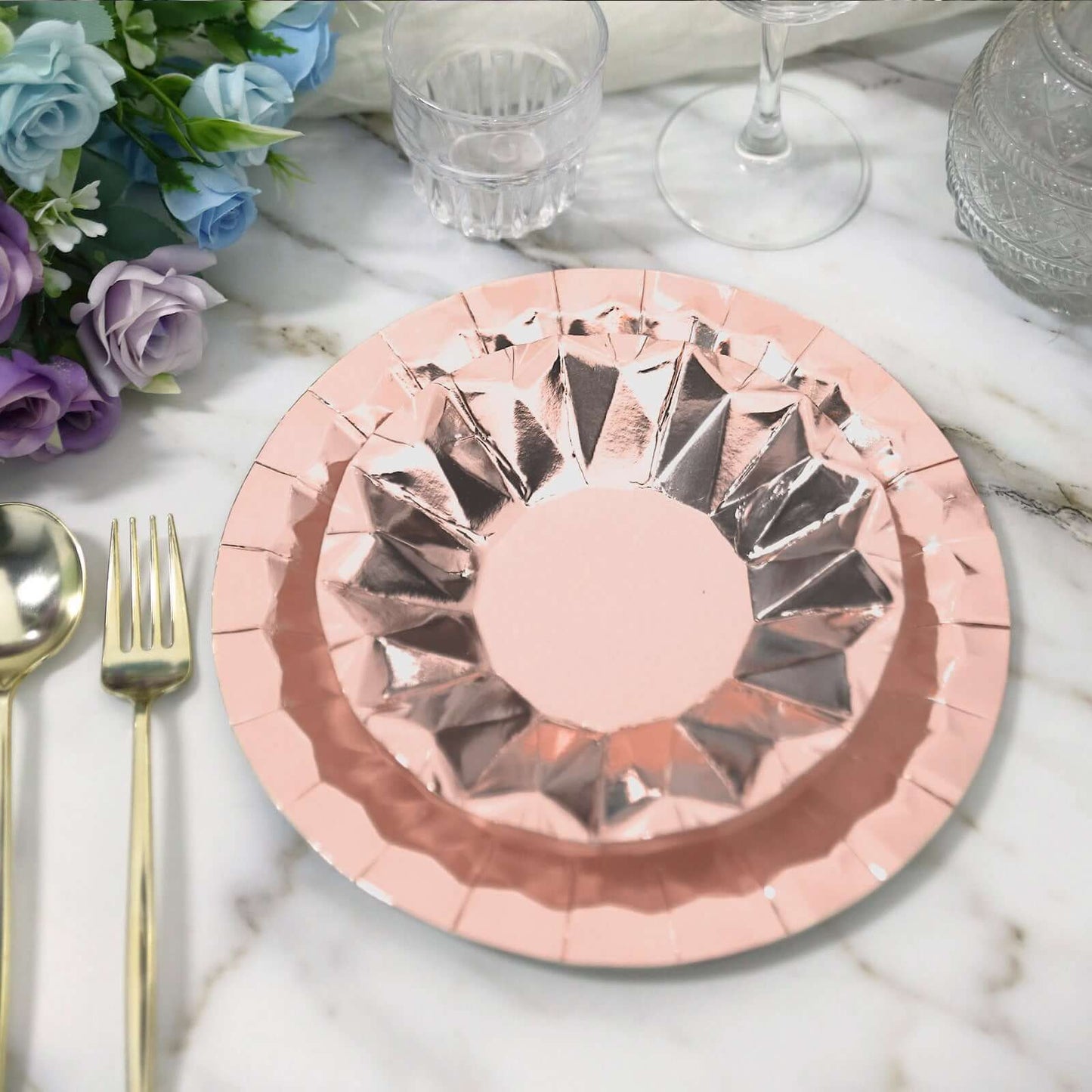 25-Pack Paper 9" Round Dinner Plates in Metallic Rose Gold with Geometric Prism Rim - Disposable 400GSM Party Plates
