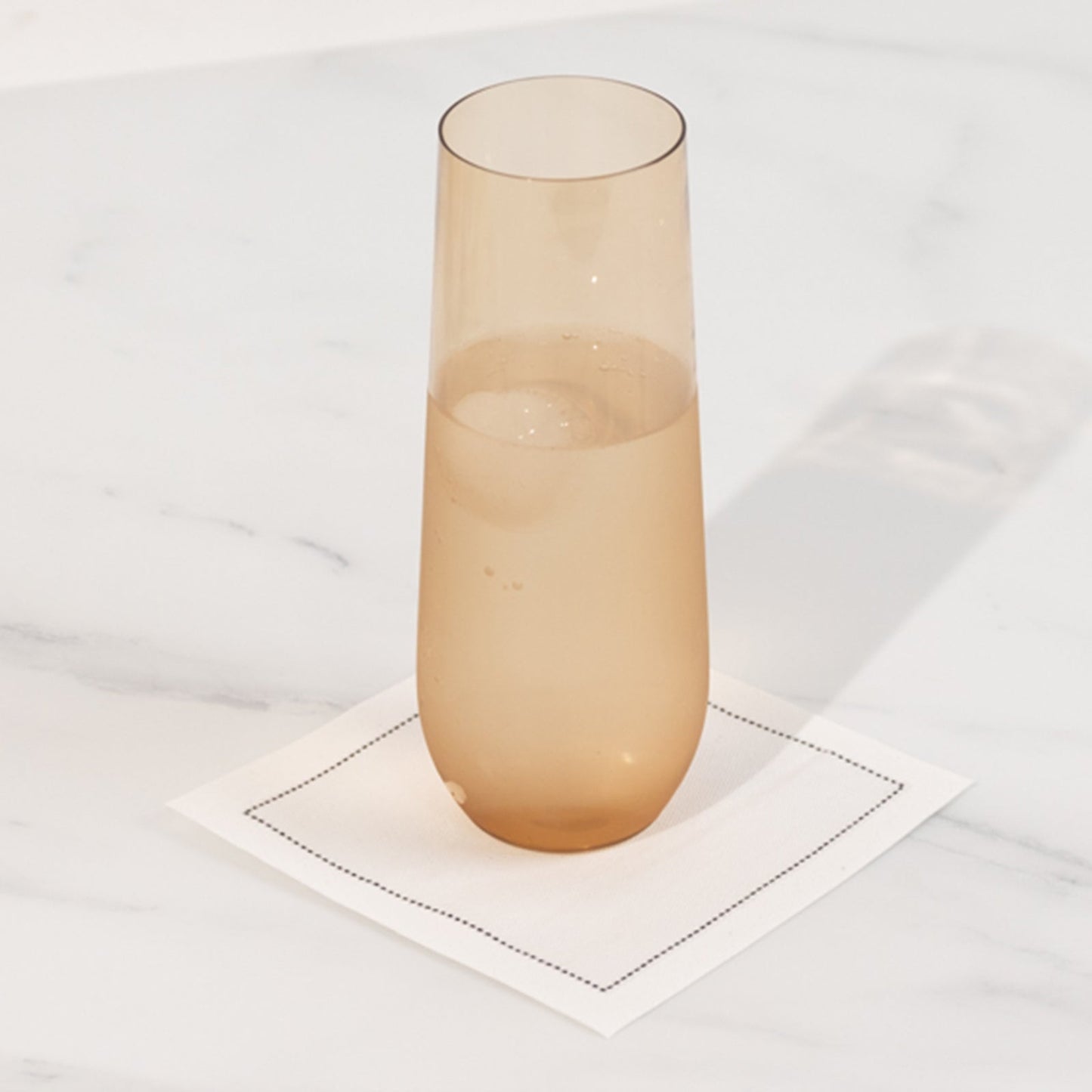 12 Pack Plastic Champagne Glasses in Amber Gold, Reusable Lightweight Champagne Flutes 9oz