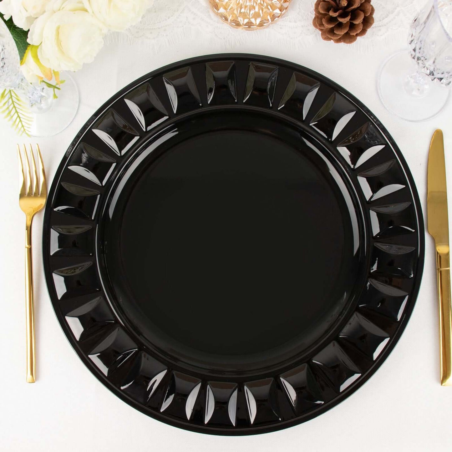 6-Pack Plastic Round Charger Plates 13" in Black with Bejeweled Rim, Luxe Decorative Dinner Party Charger Tableware