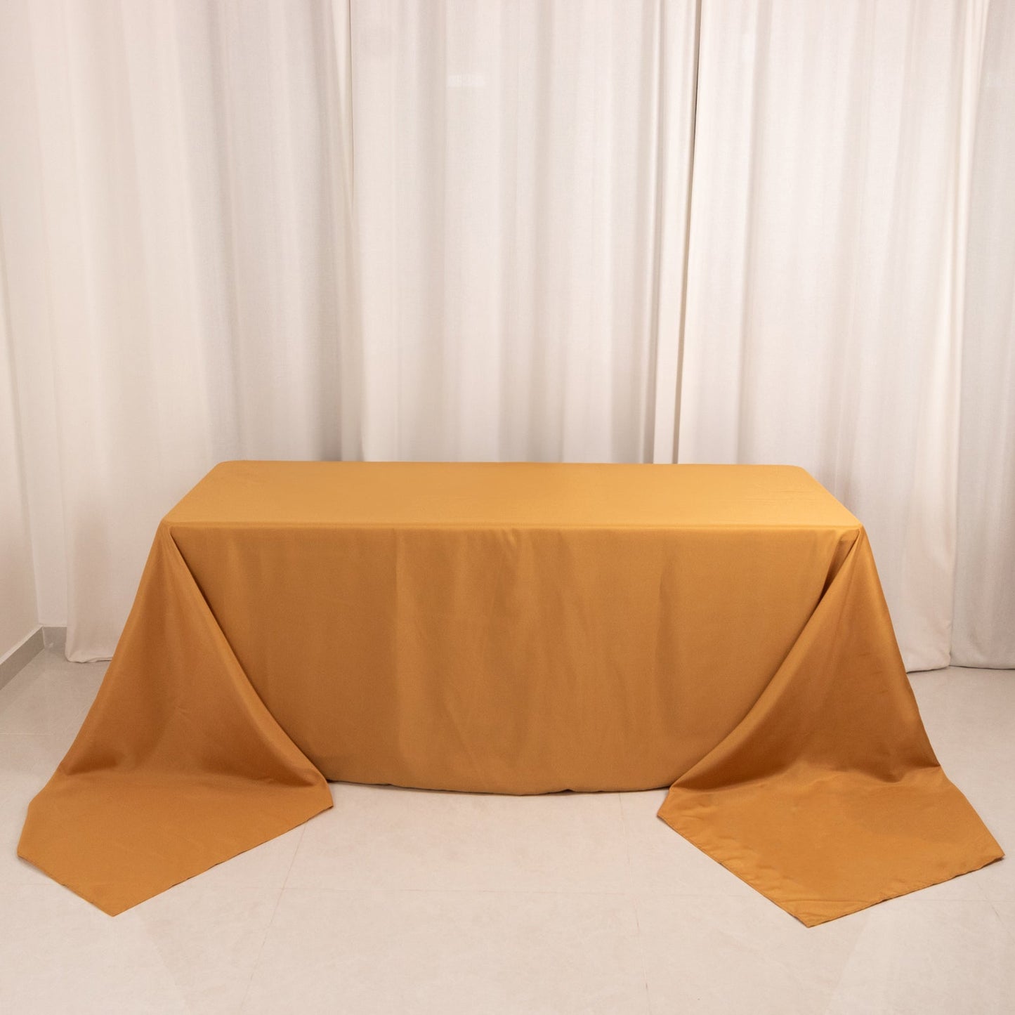 Premium Polyester 90"x156" Rectangle Tablecloth Gold - Seamless 220GSM Stain-Resistant Design for Classy Events