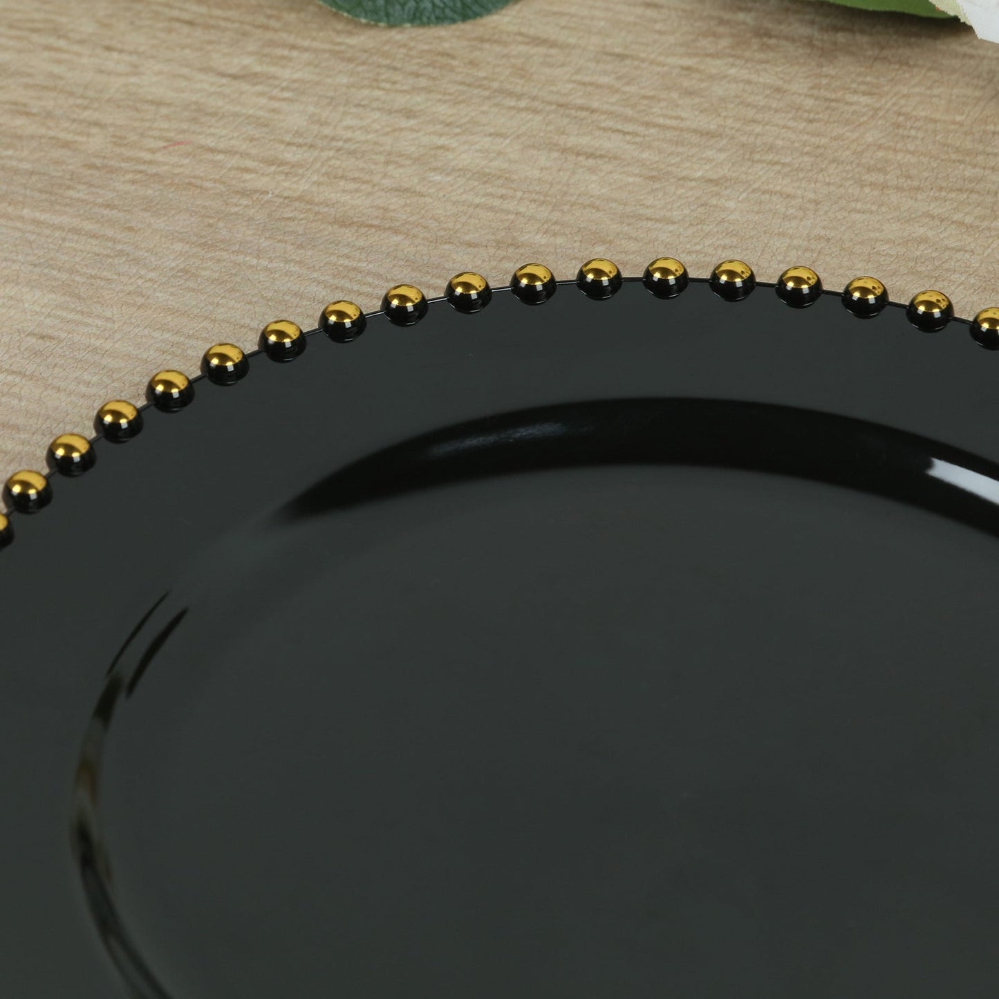 10-Pack Plastic 10" Round Dinner Plates in Black with Gold Beaded Rim - Disposable Party Plates for Banquets & Festive Occasions