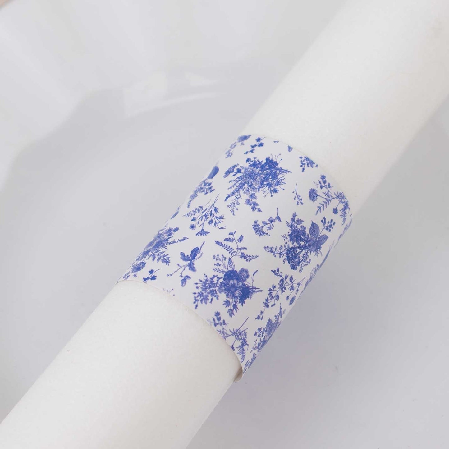 50 Pack White Blue Paper Napkin Holder Bands in French Toile Floral Pattern, Disposable Napkin Rings - 1.5"