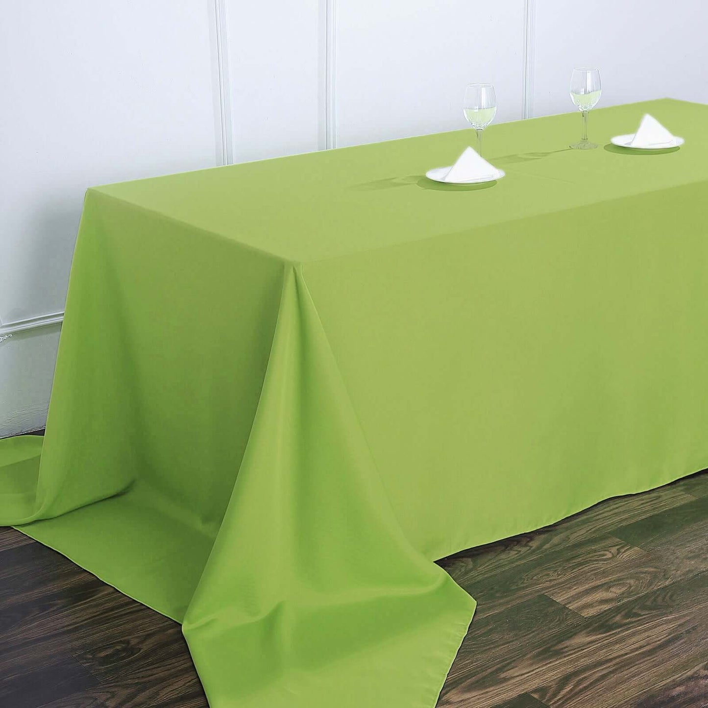 Polyester 90"x156" Rectangle Tablecloth Apple Green - Seamless Wrinkle-Resistant Table Cover