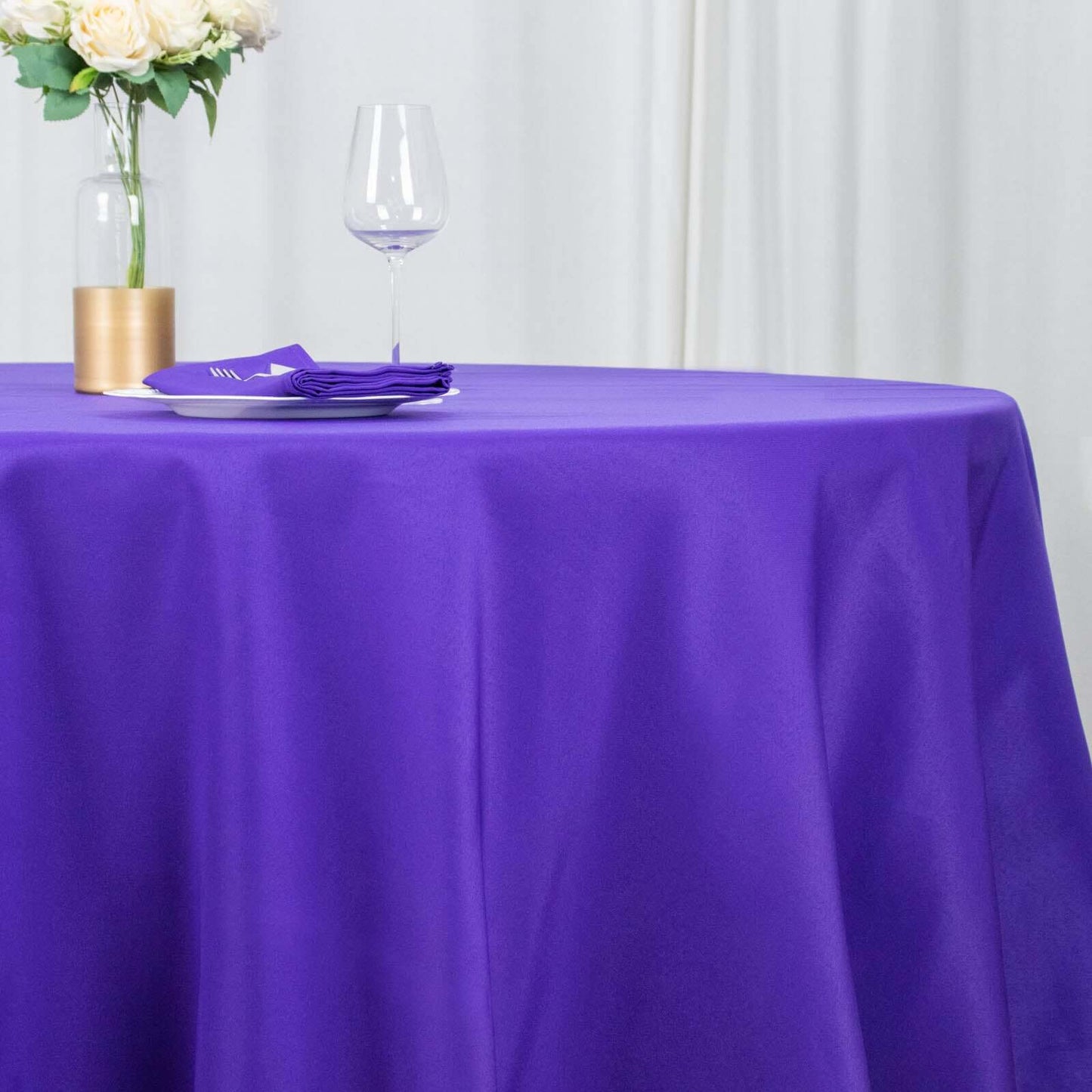 Premium Polyester 132" Round Tablecloth Purple - Seamless 220GSM Wrinkle-Resistant Table Cover