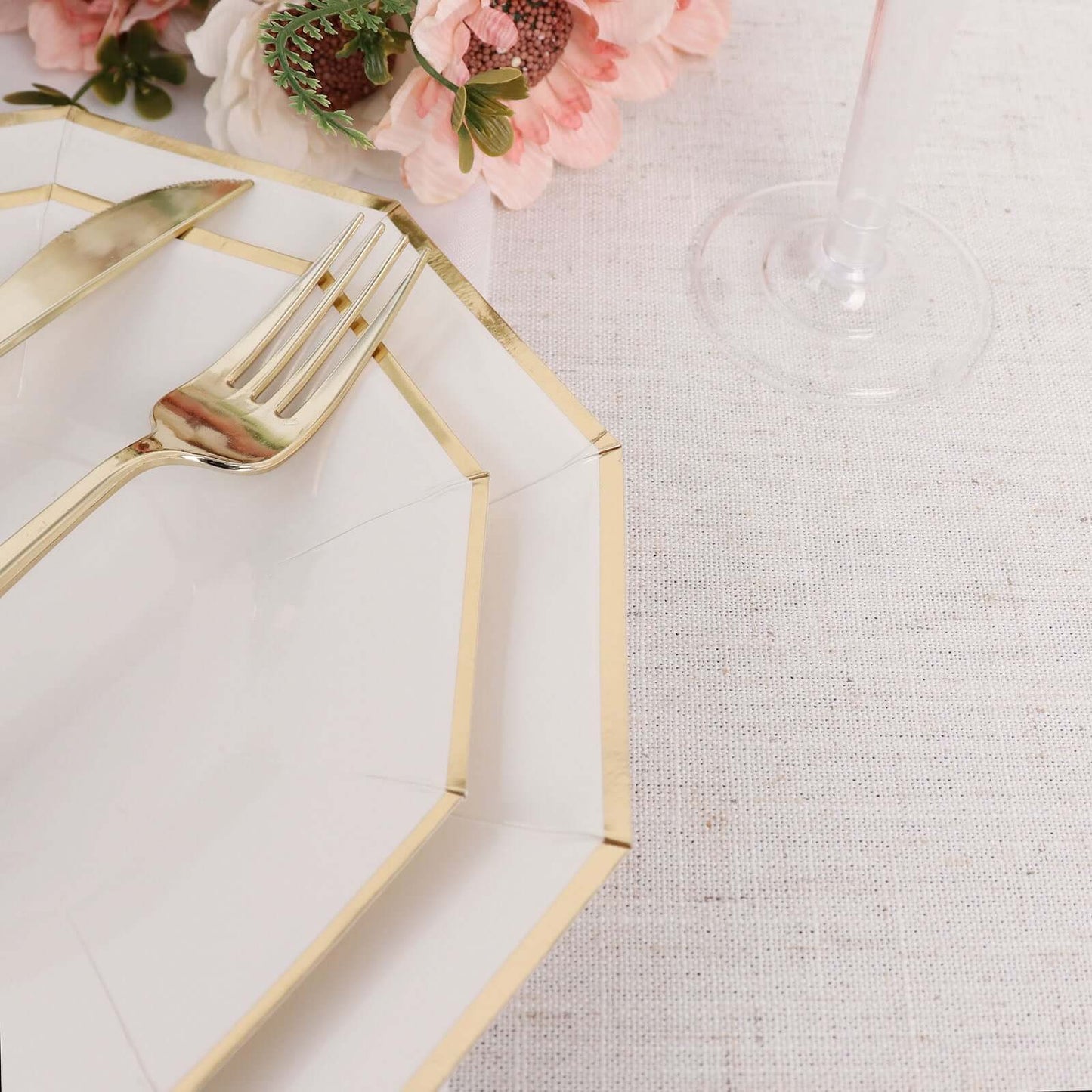 25-Pack Paper 9" Decagon Dinner Plates in White with Gold Foil Rim - Disposable Geometric Party Plates for Modern Weddings & Events