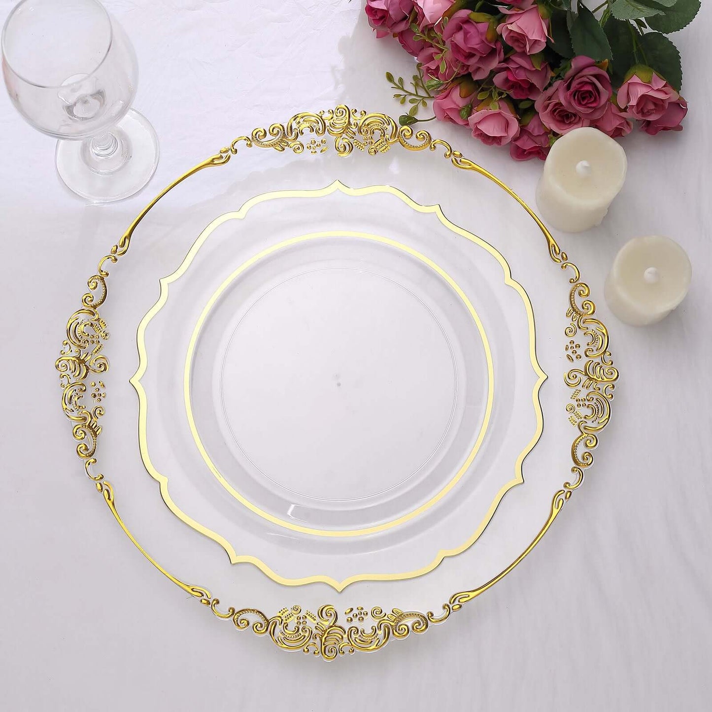 10-Pack Plastic 10" Round Dinner Plates in Clear with Gold Scalloped Rim - Disposable Party Plates