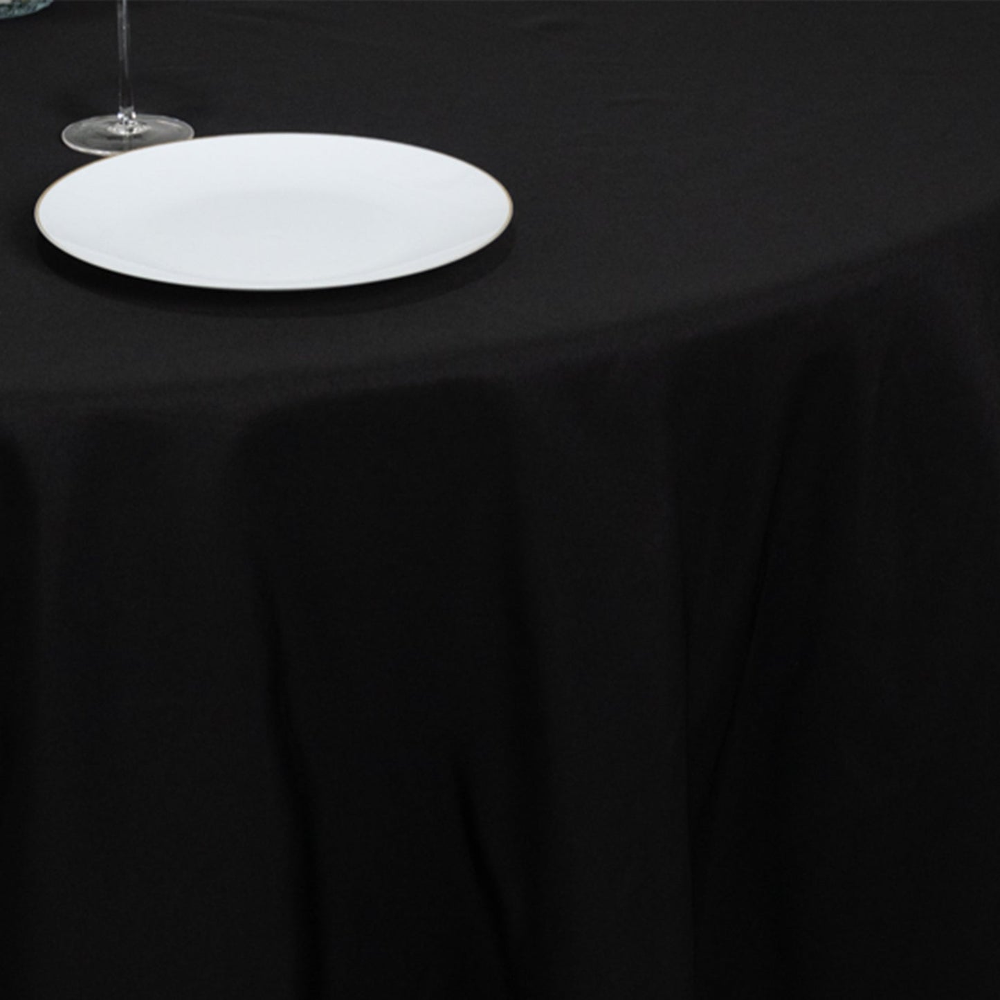 Fire Retardant Premium Polyester 108" Round Tablecloth Black - Stylish High-Performance Table Cover for Large Gatherings