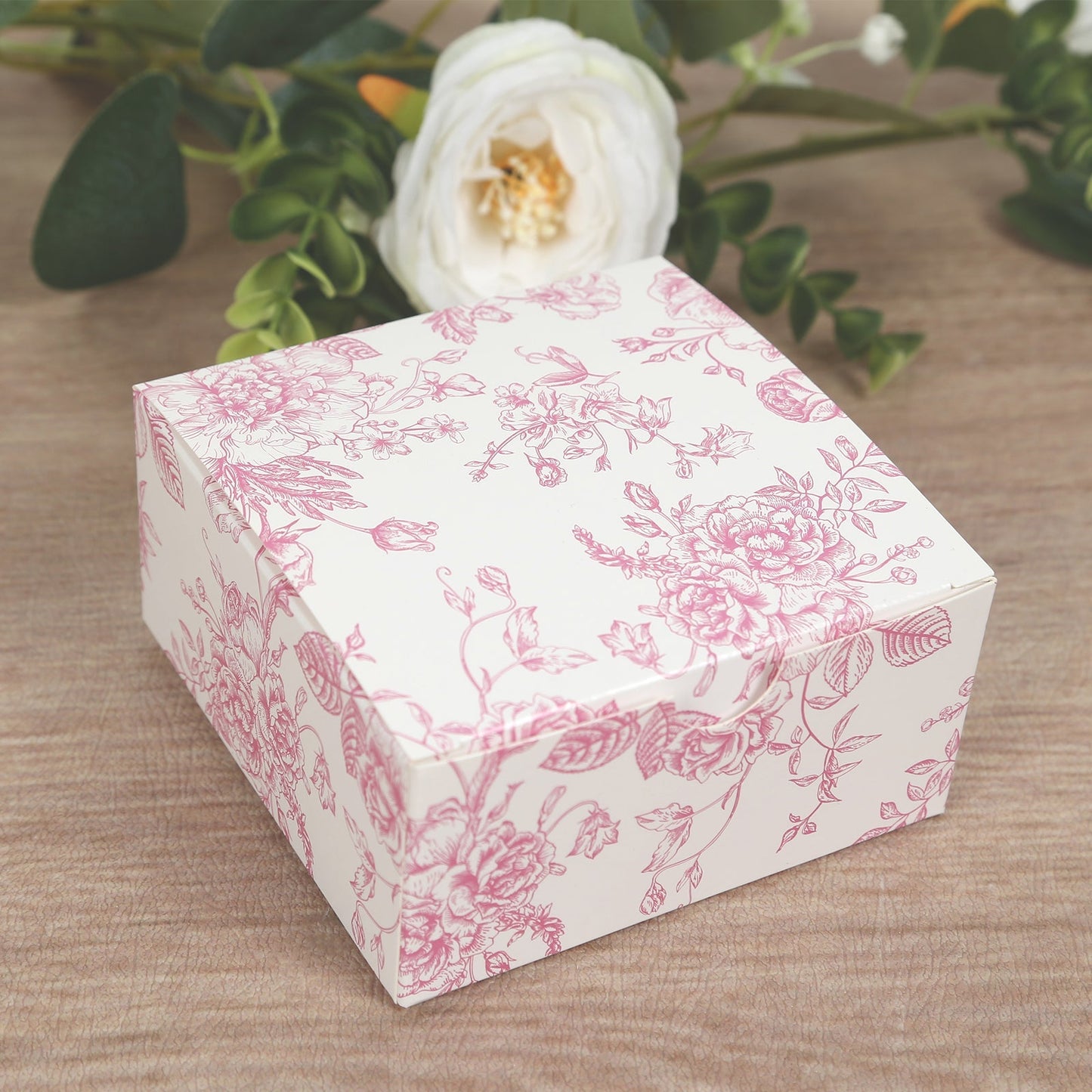 25 Pack Party Favors Boxes in French Toile Pattern, Matte Pink and White Candy Gift Boxes - Cardstock Paper - 4"x4"x2"