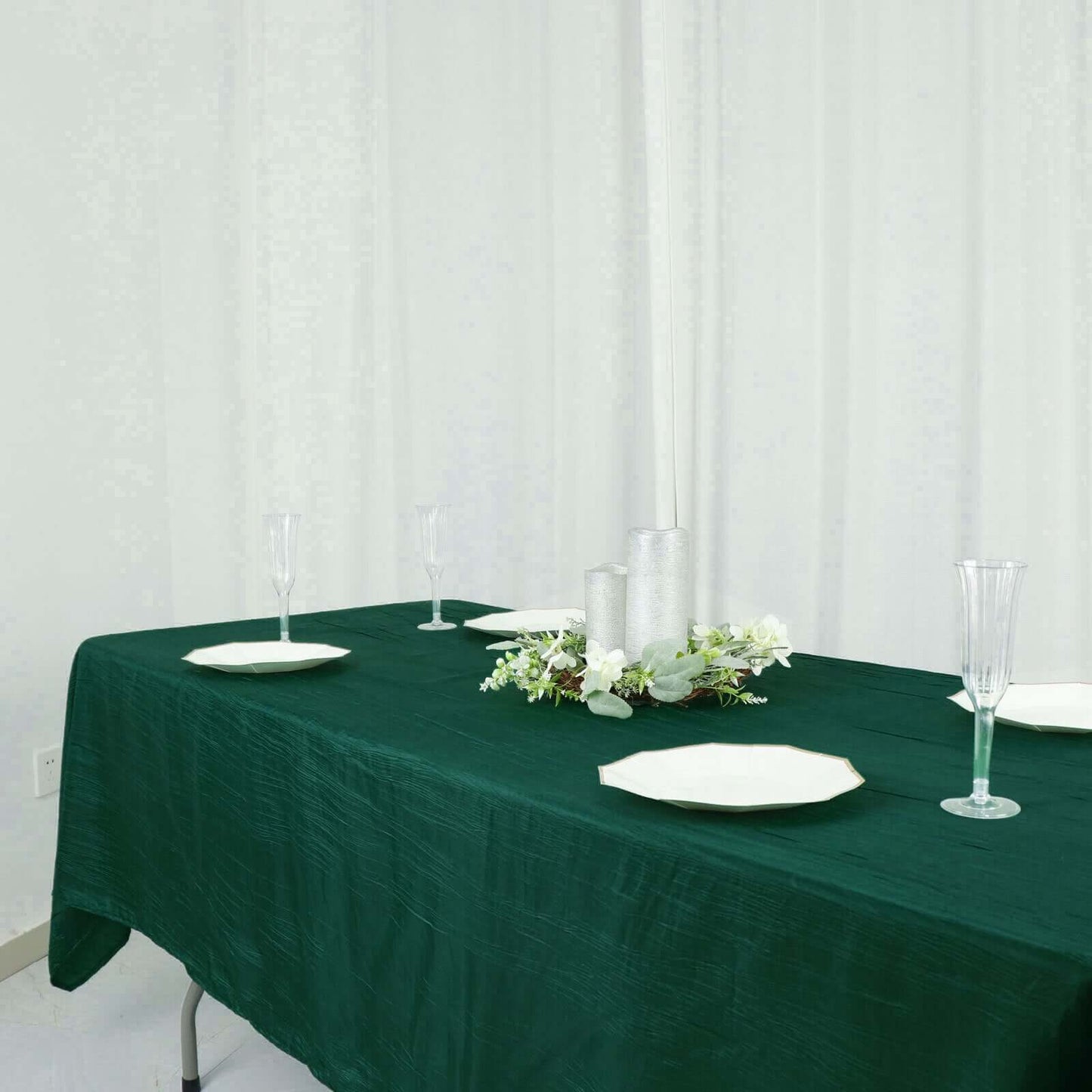 Taffeta 60"x102" Rectangle Tablecloth Hunter Emerald Green - Accordion Crinkle Table Cover